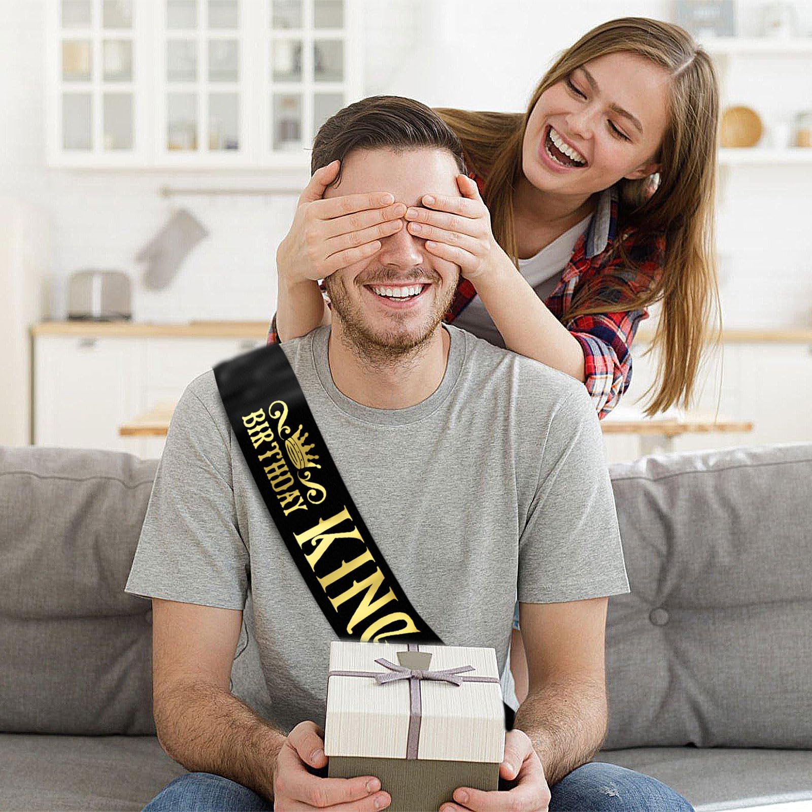 Skjiayee Birthday King Sash, Funny Black Satin Sash With Gold Foil Lettering Birthday Sashes For Boys Or Men 10Th 13Th 16Th 18Th