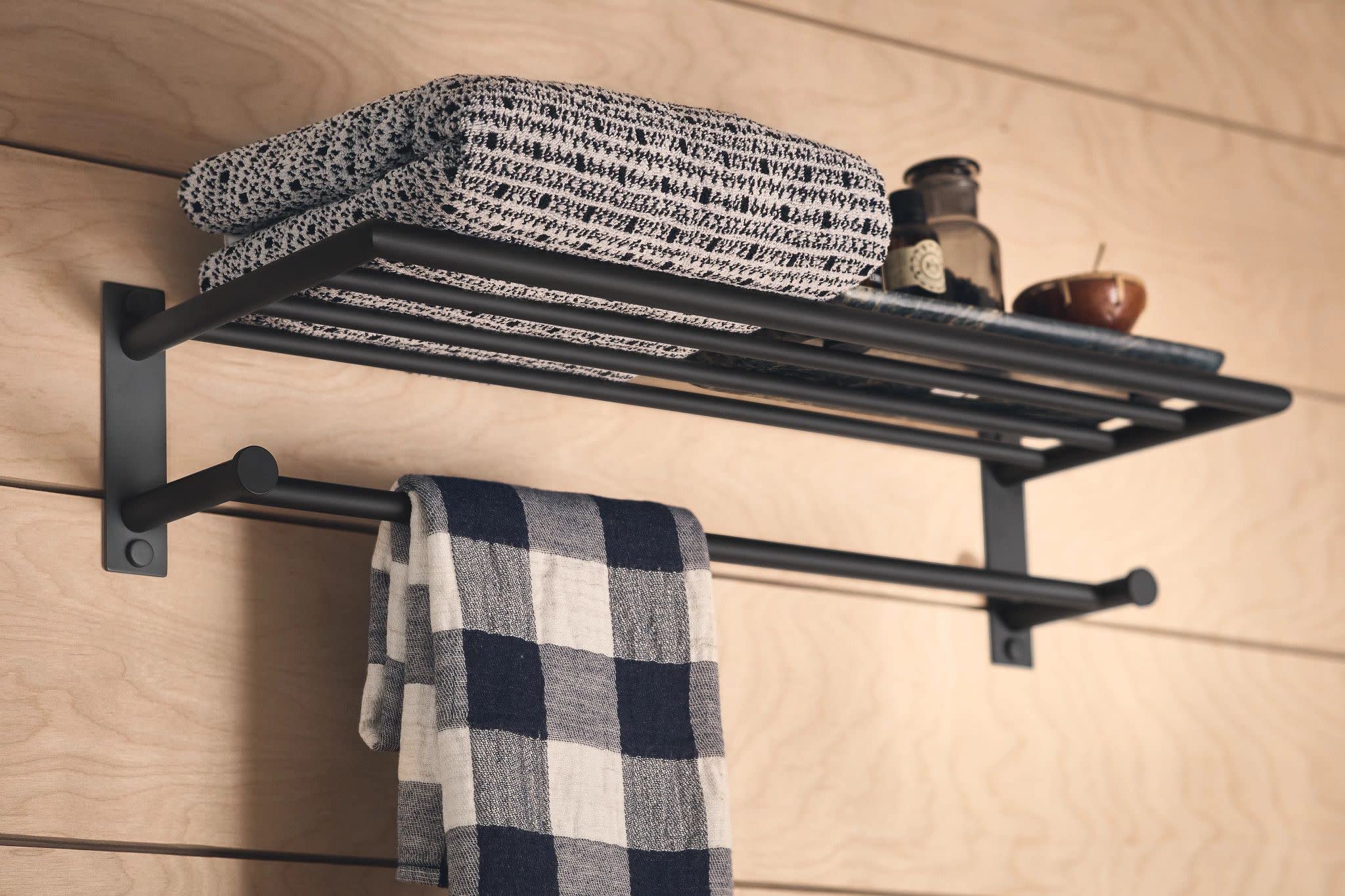 Moen Y5794Bl 24-Inch Wide Modern Bathroom Hotel-Style Towel Storage Shelf With Towel Bar, Matte Black