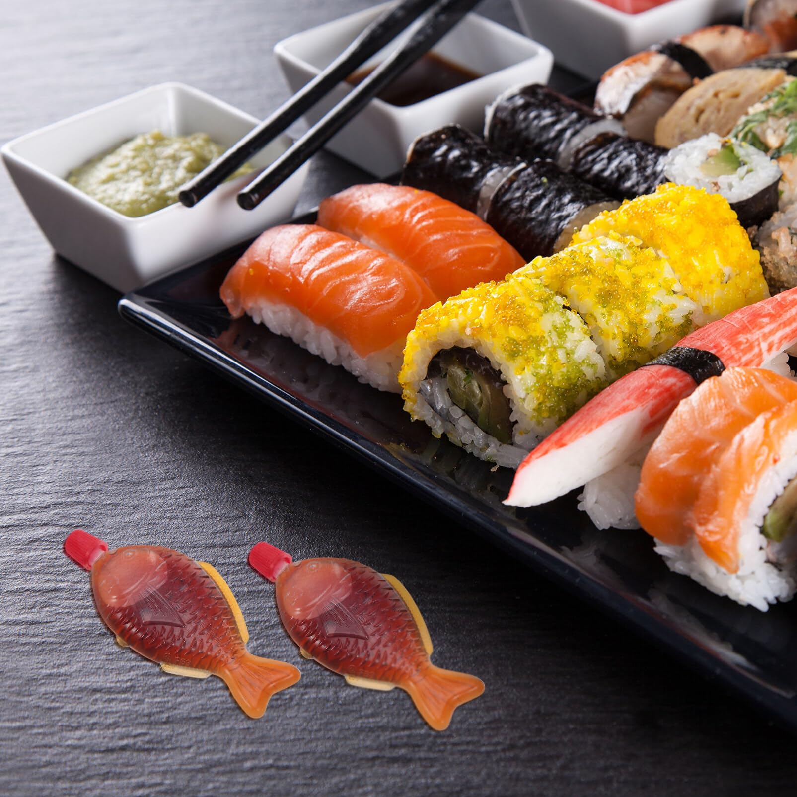 Pretyzoom 100Pcs Mini Squeeze Bottles, 8Ml Fish Shape Sauce Bottle, Plastic Condiment Bottles For Sushi Soya Sauce, Disposable