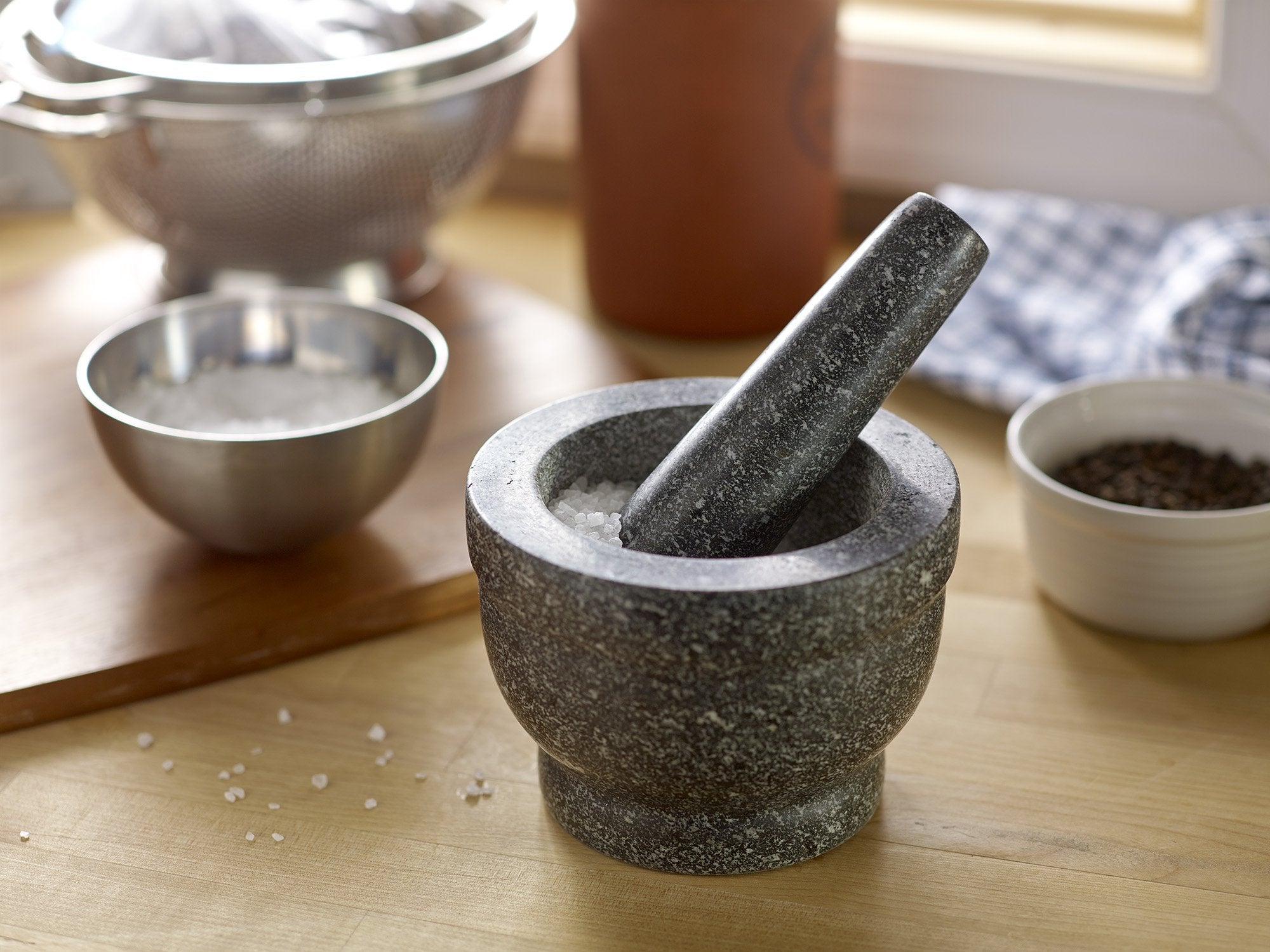 Fox Run Granite Mortar And Pestle, 5.5 X 5.5 X 4 Inches, Black