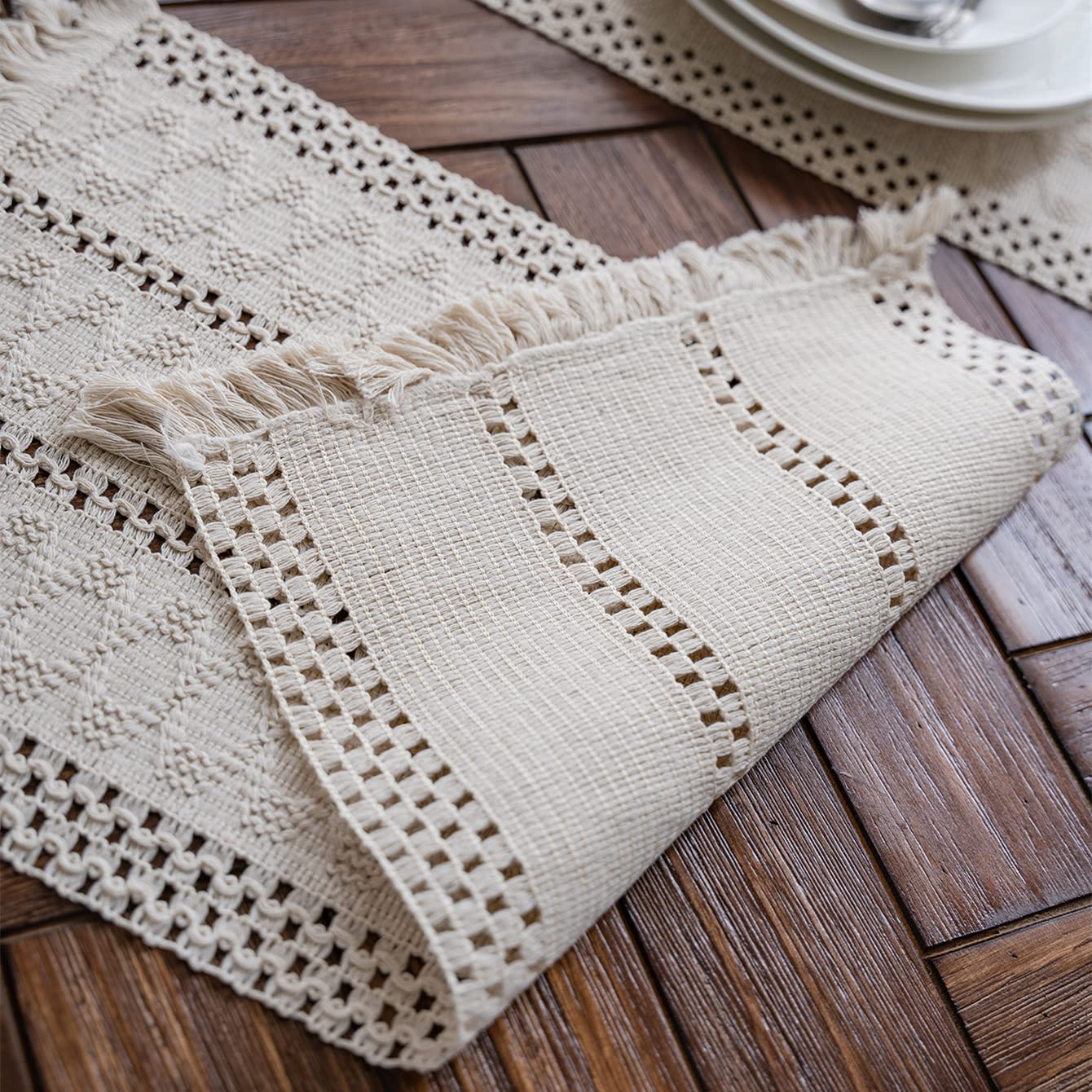 Alynsehom Macrame Table Runner Cream Beige Boho Table Runner With Tassels Hand Woven Cotton Table Runner Rustic Farmhouse Table