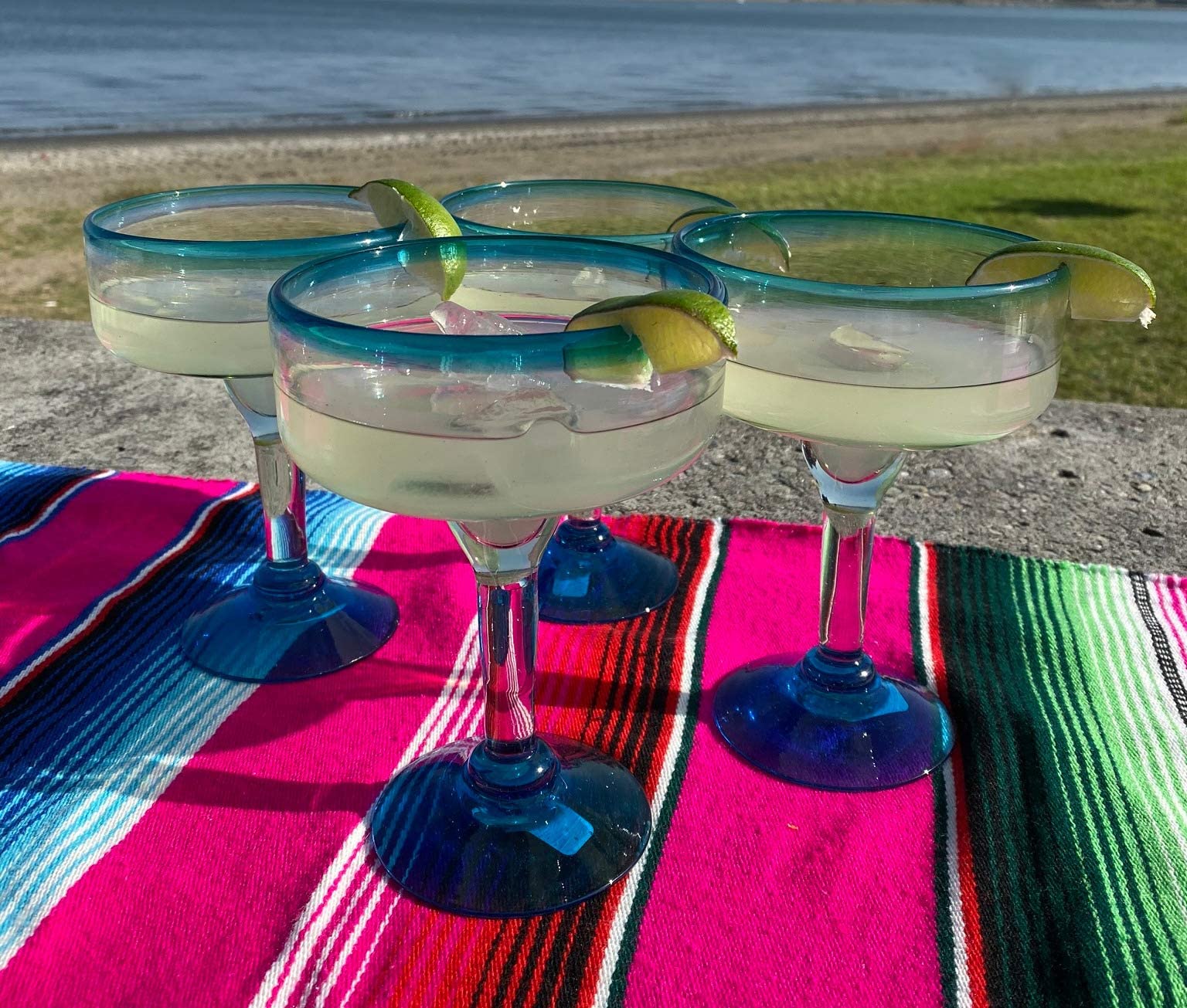 Mexican Hand Blown Glass - Set Of 4 Hand Blown Margarita Glasses (16 Oz) With Aqua Blue Rims