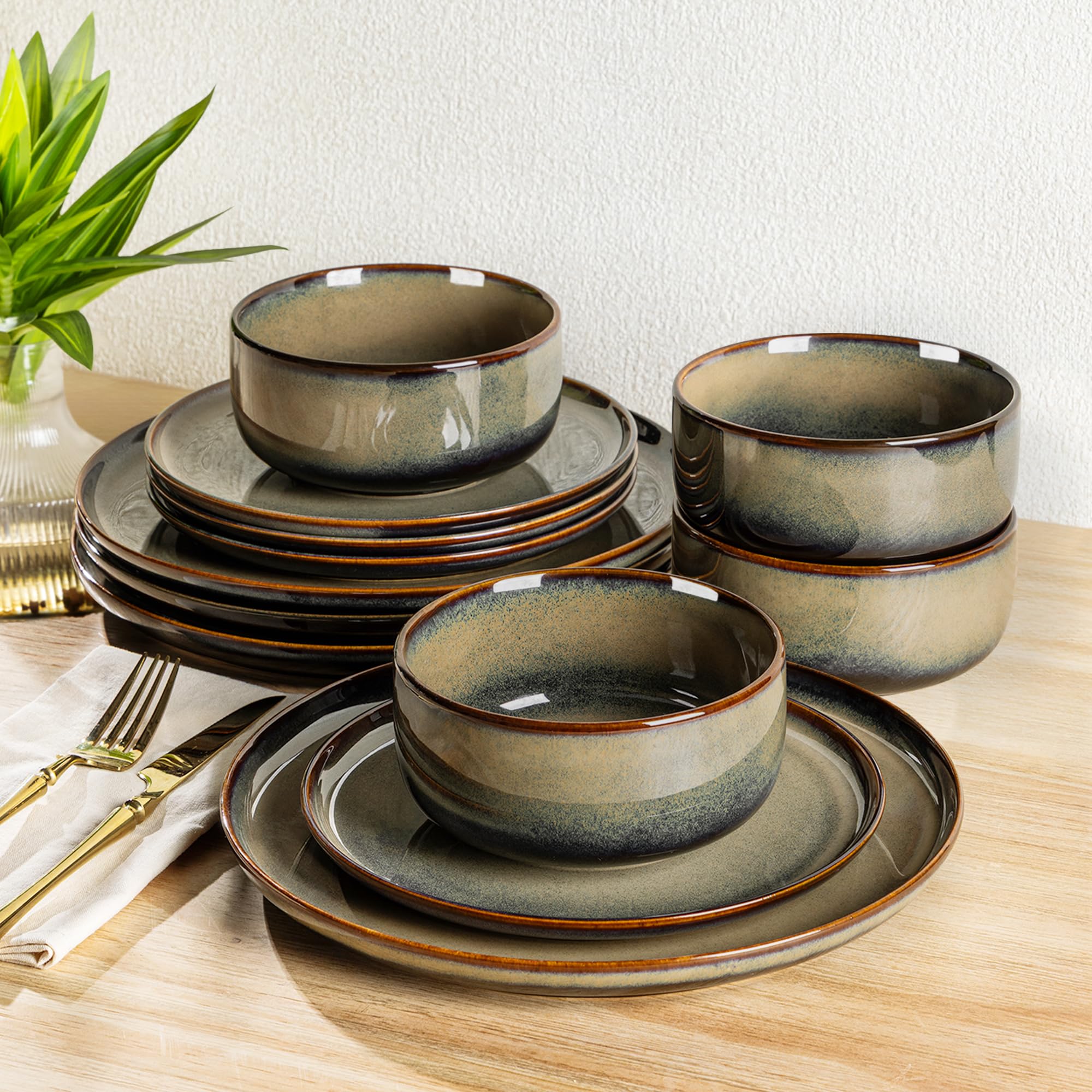 TheTerra Ceramic Dinnerware Sets for 4, 12 Pieces Handmade Reactive Glaze Plates and Bowls Set, Scratch Resistant Dish Set, Oven