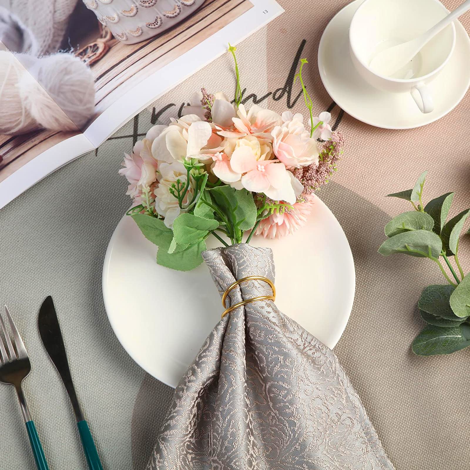 TecUnite 12 Pieces Gold Napkin Rings Metal Spiral Napkin Rings Buckles Simple Alloy Sliver Pink Napkin Rings Serviette Napkin Holder Ring for Weddings Dinner Party Table (Gold)