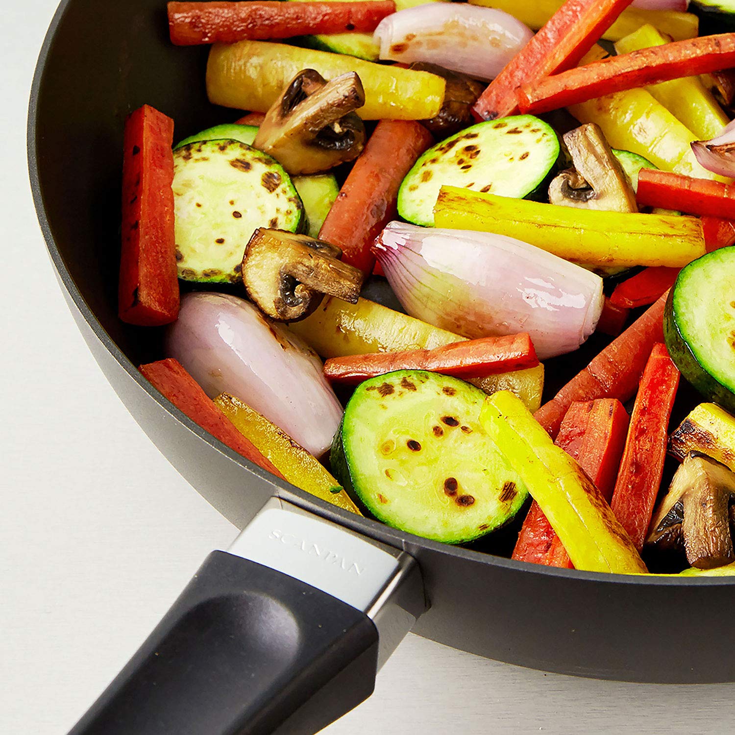 Scanpan Classic Nonstick Fry Pan Skillet Set With Lids (10.25 & 12.5-Inch)