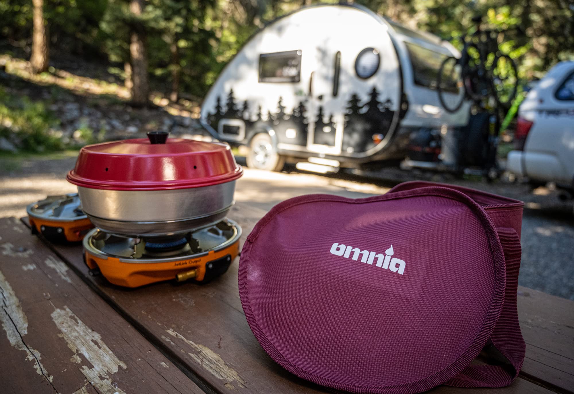 Omnia Kit 1, Set Of 5 Products - Camp Oven, Silicone Mold, Potholders, Baking Grid And Storage Bag - Ultimate Starter Kit For Om