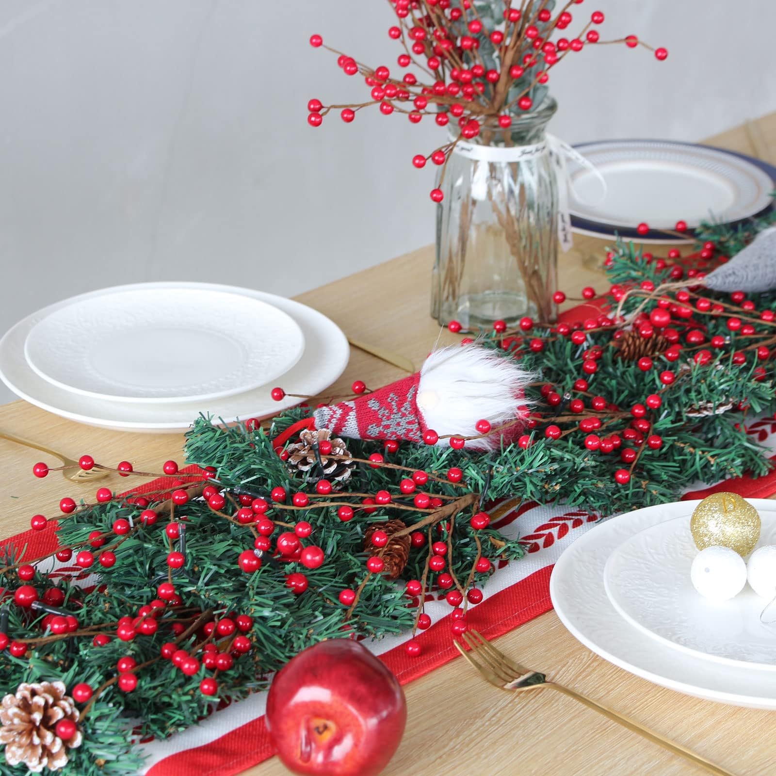 ZIFTY 15Pcs Christmas Artificial Holly Berry Stem, 16.5 Inch Holly Berry Pick Decorative Wire Branch Sprays for Christmas Tree D