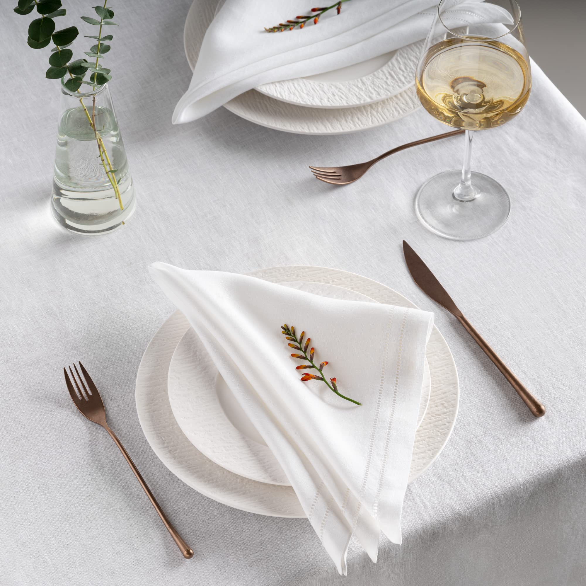 O'lucio Authentique Home Linen Napkins Set of 4 - 20"x20" White 100% Flax Linen with Double Hemstitch - Perfect for Summer Decor
