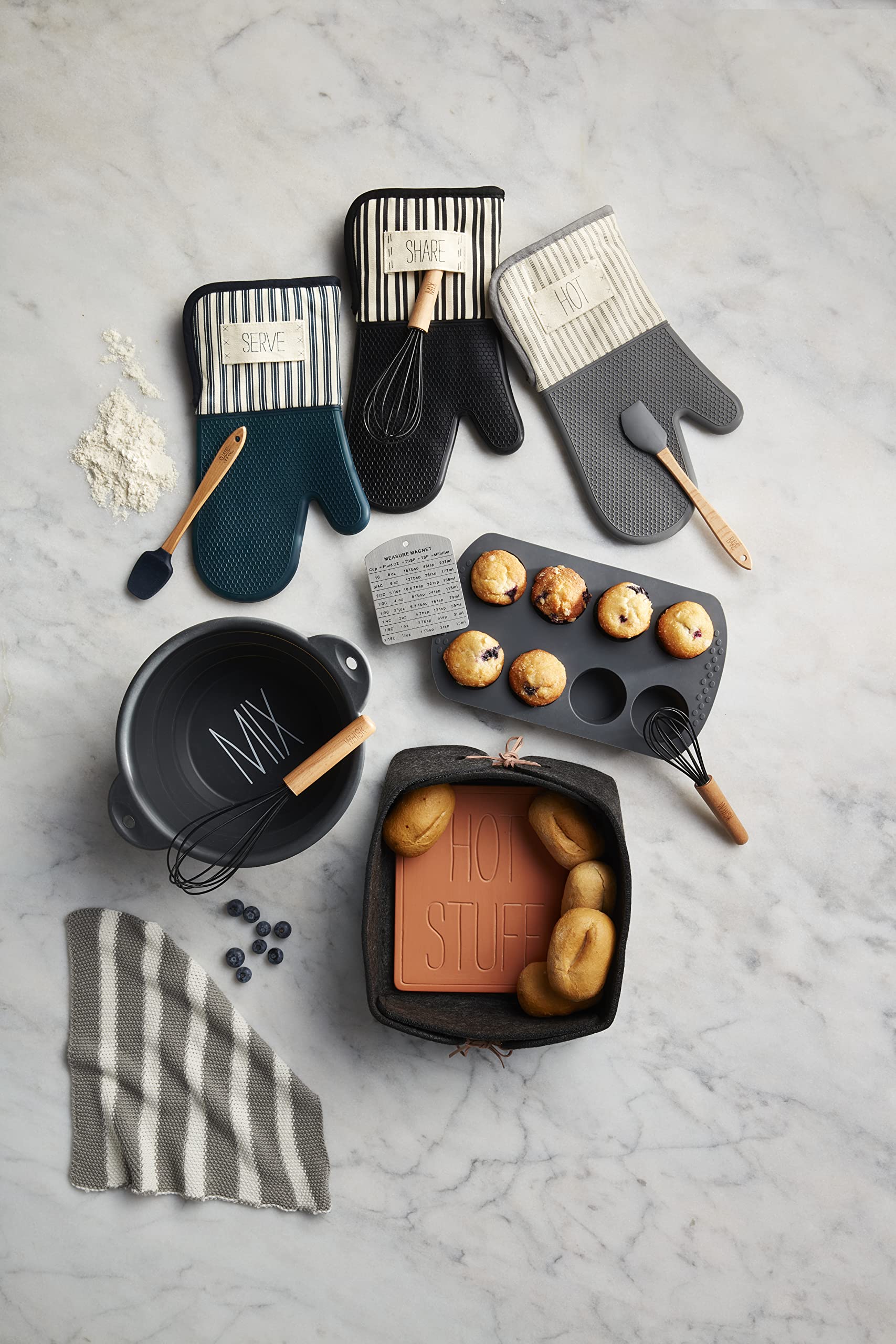 Mud Pie Silicone Muffin Whisk Set, Pan 7'' X 11 3/4'', Black