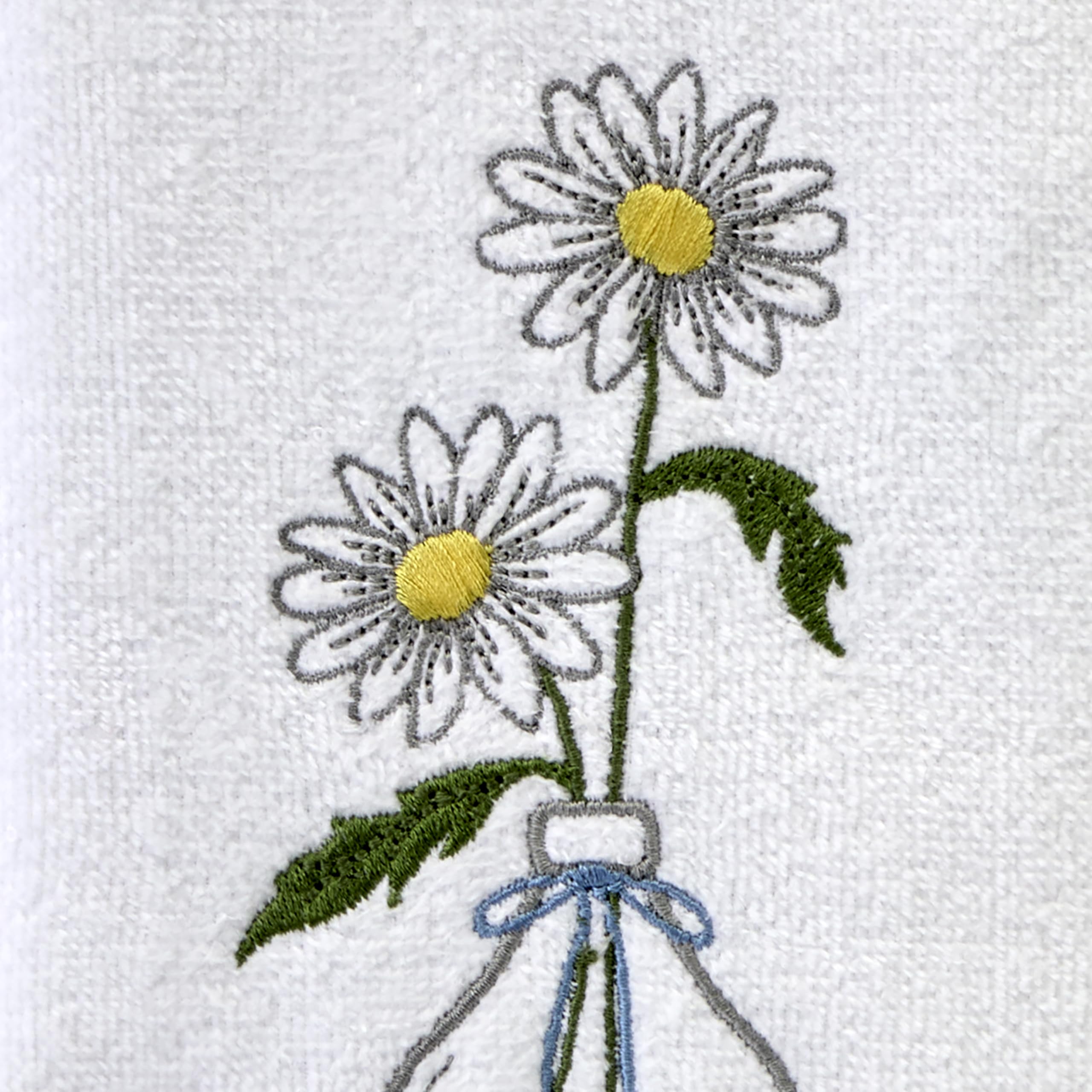 SKL Home Daisies in Vase Hand Towel 2pc Set for Bath/Kitchen/Bar & Gift, Optic White