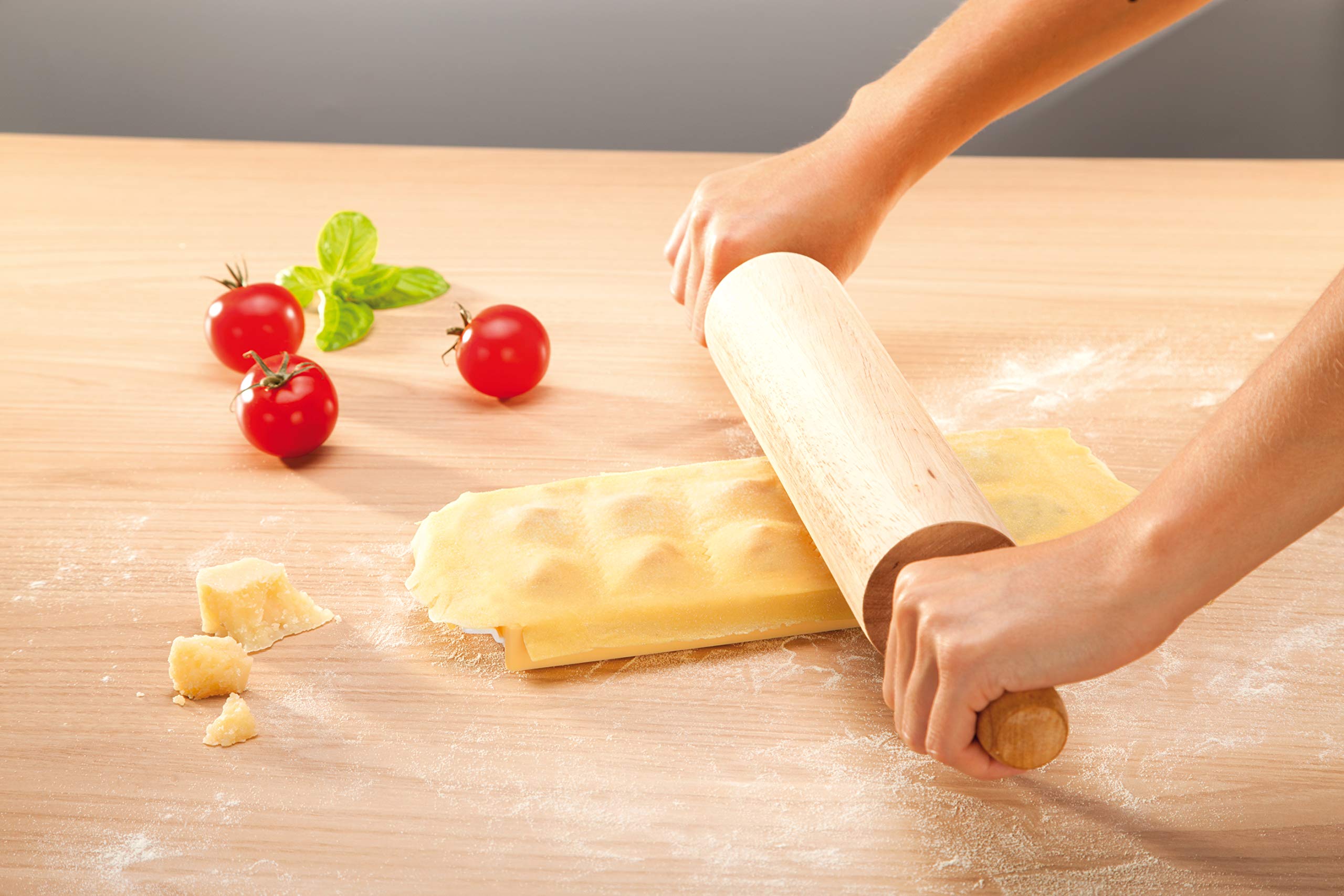 Tescoma 630875.00 Ravioli Maker Mold For 10 Round Ravioli, Ravioli Cutter, Ravioli Press, Ravioli Stamp