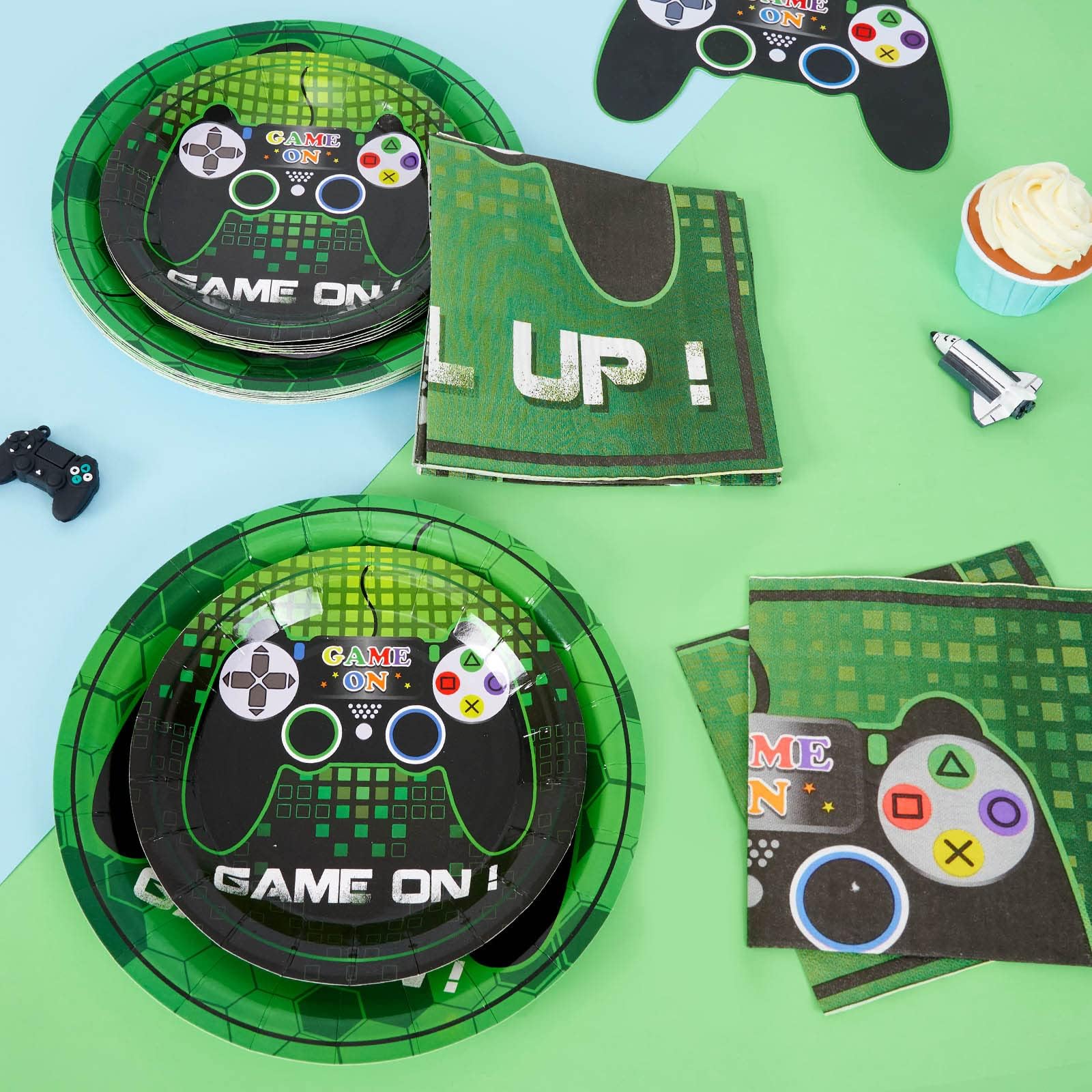Wernnsai Game Party Supplies Kit - Video Game Themed Party Packs Game Lovers Dinner Dessert Plates Napkins Gaming Party Favor Fo