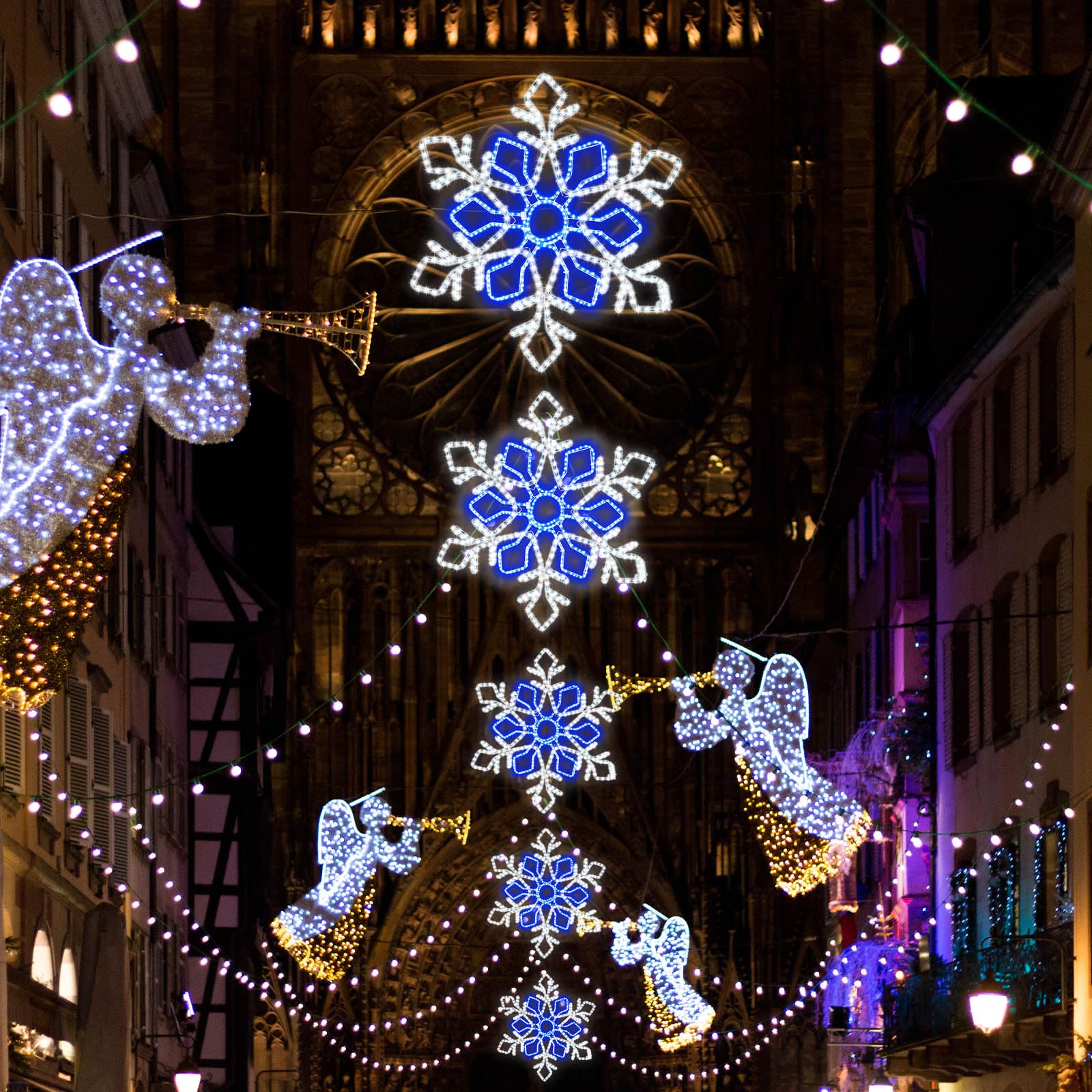 Wettal 36 Inch Christmas Snowflake Lights Outdoor Decor, Waterproof Blue & White LED Large Light Up Christmas Snowflake Hanging
