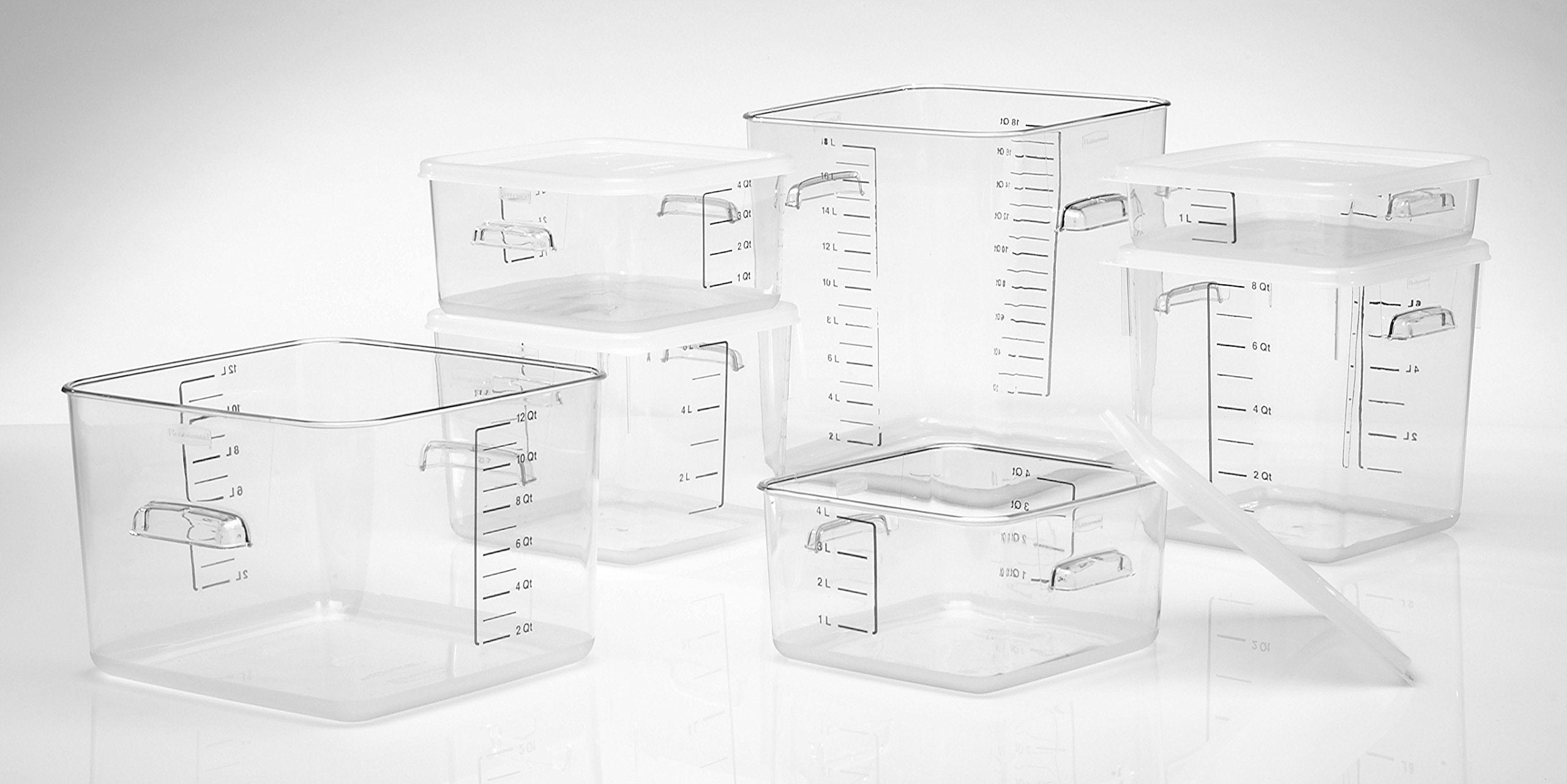 Rubbermaid Commercial Products Plastic Space Saving Square Food Storage Container For Kitchen/Sous Vide/Food Prep, 18 Quart, Cle