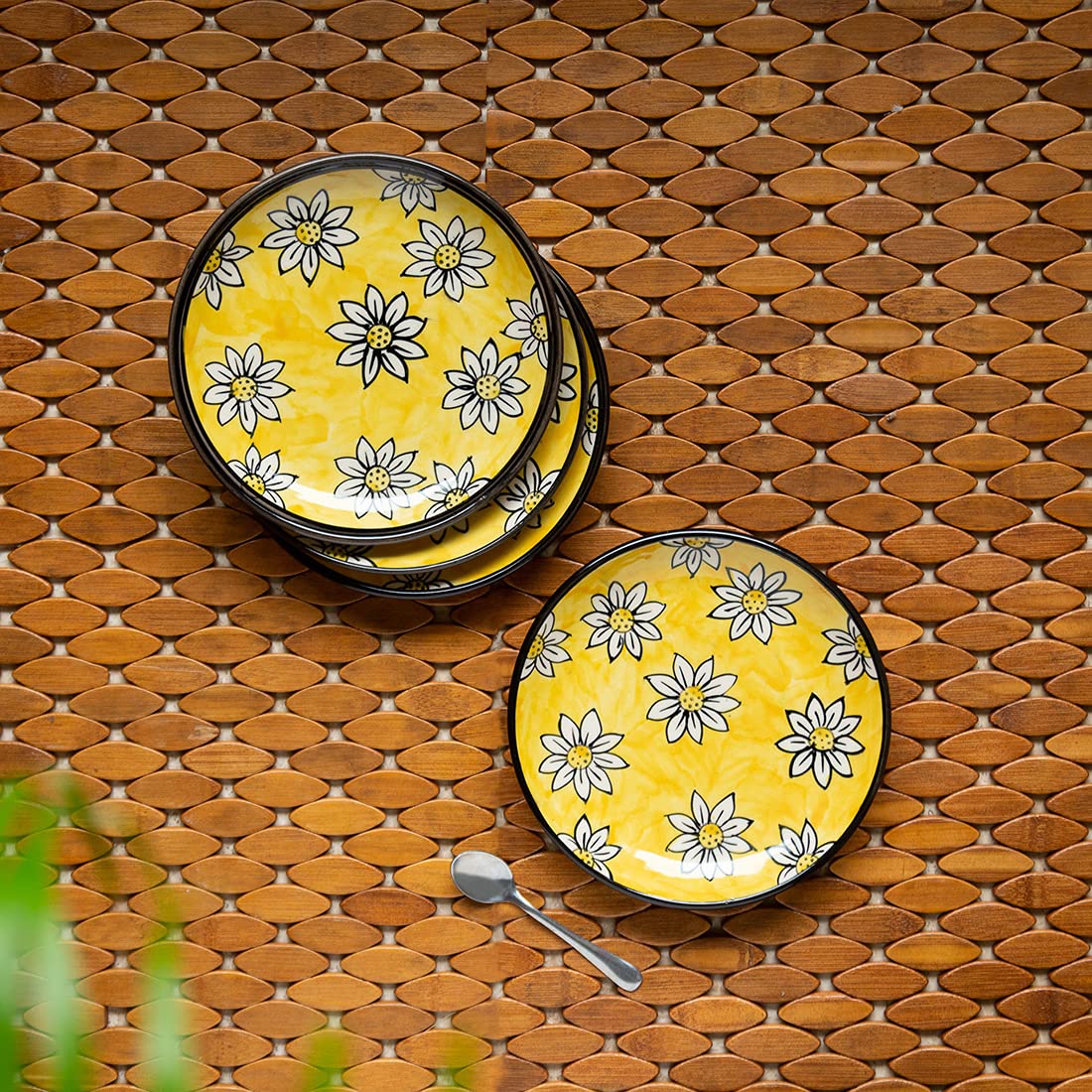 Exclusivelane 'Californian Sunflowers' Handpainted Small Ceramic Plates Set Ceramic Quarter Plates Side Plates For Snacks Plates