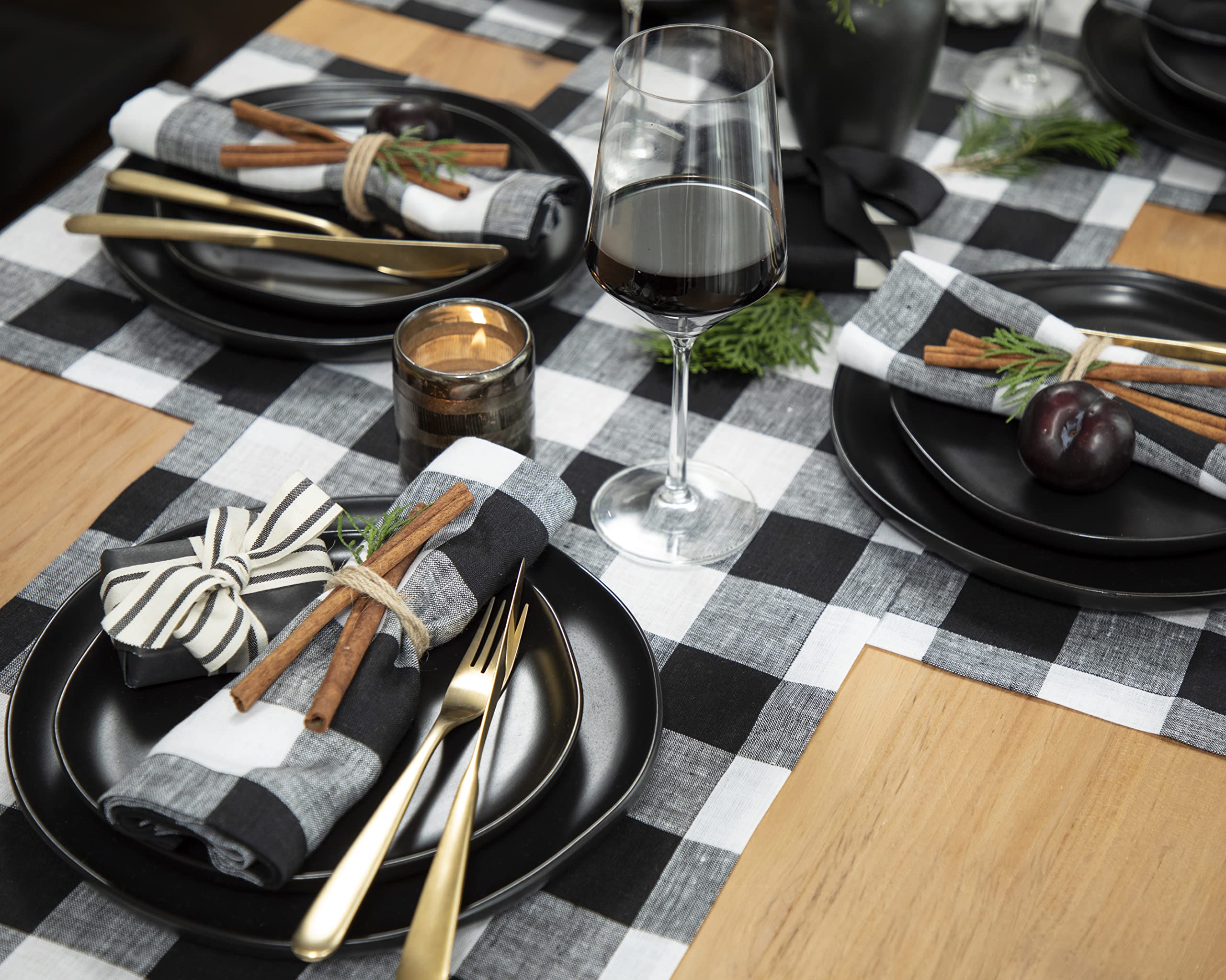 Solino Home Buffalo Check Linen Dinner Napkins 20 X 20 Inch - 100% Pure Linen Black And White Plaid Cloth Napkins Set Of 4 For S