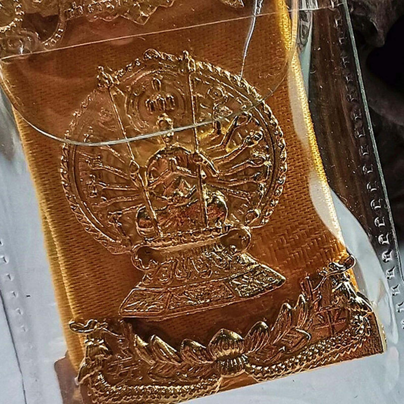 Jadeshay Buddhist Charms Car Pendant, Great Compassion Mantra Scripture Rearview Mirror Decoration Hanging Ornaments(Yellow)