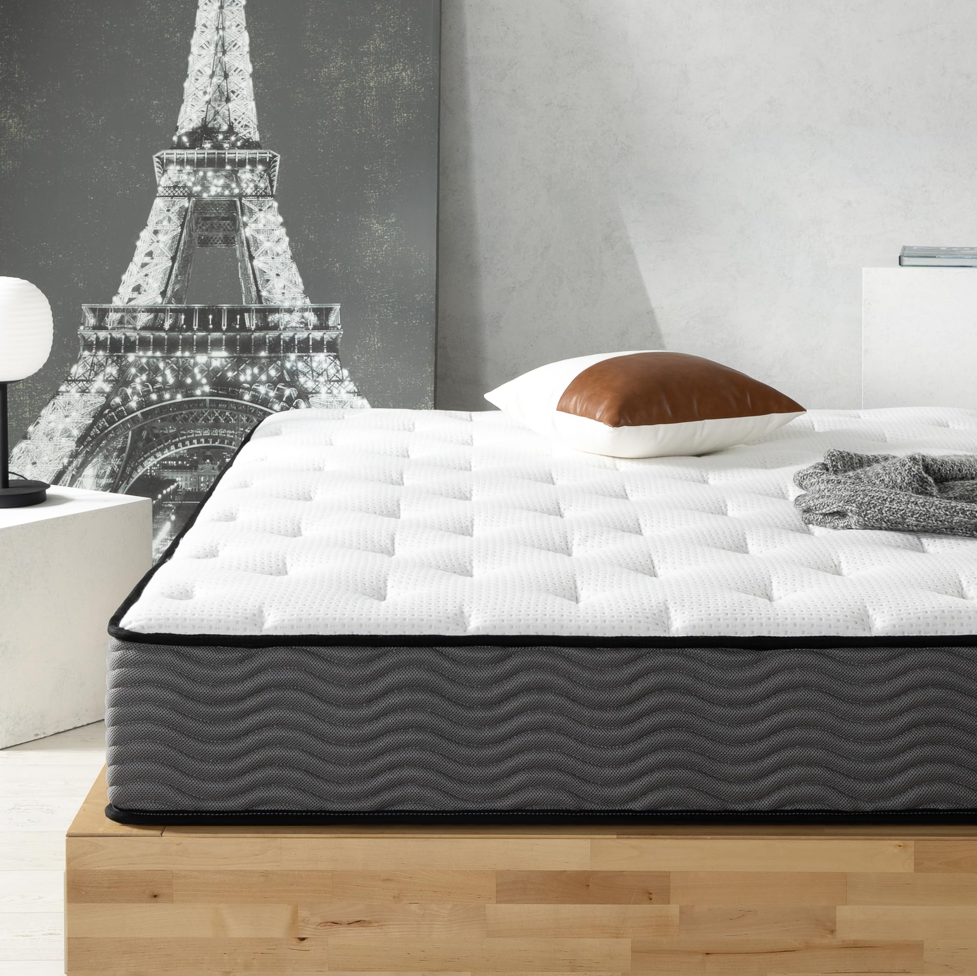 Zinus 10 Inch True Support Hybrid Mattress [New Version], King, Fiberglass Free, Medium Feel, Motion Isolation, Certified Safe F