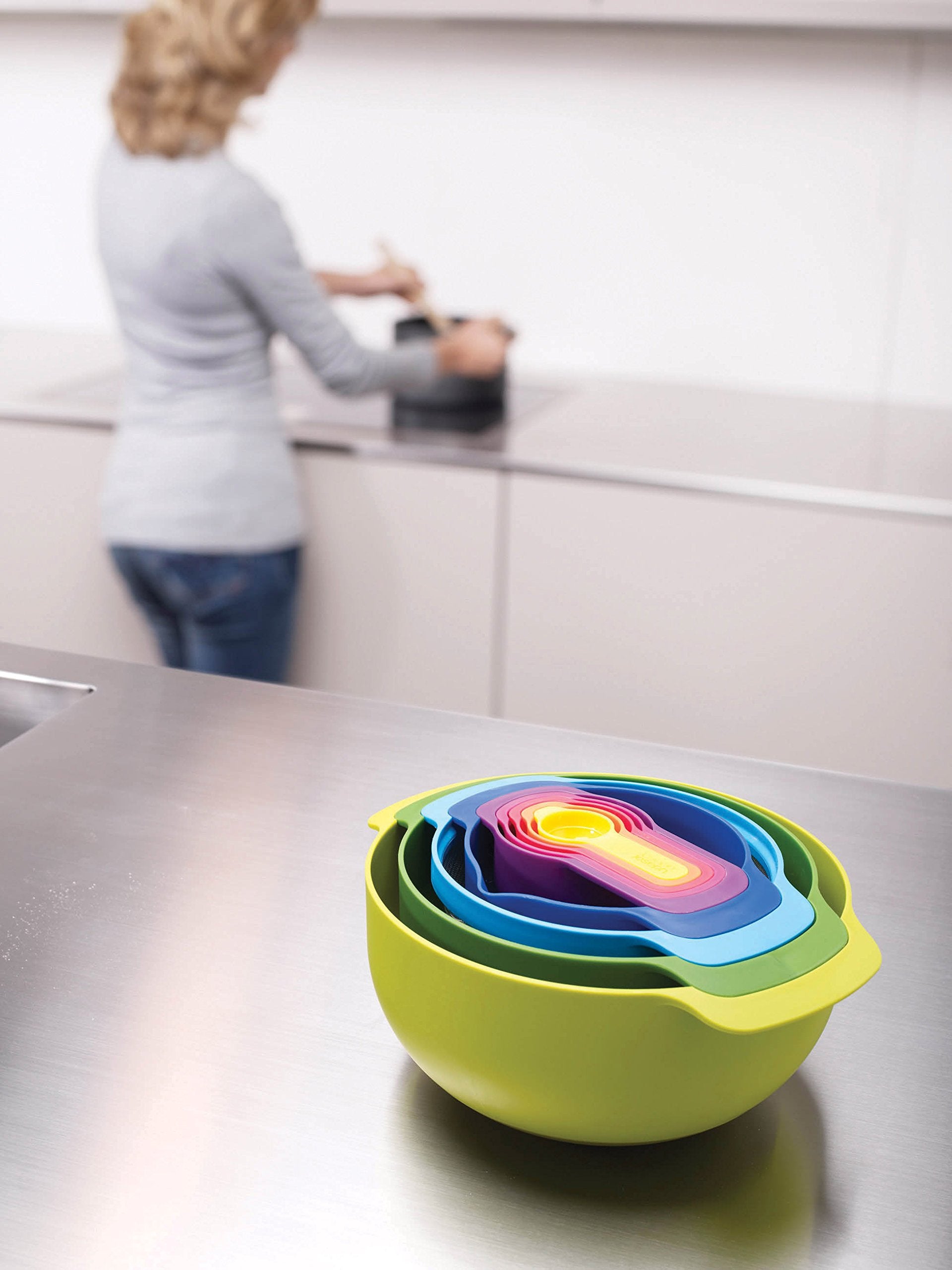 Joseph Joseph Nest 9 Plus  9 Piece compact Food Preparation Set with Mixing Bowls  Measuring cups  Sieve and colander  Multicolor