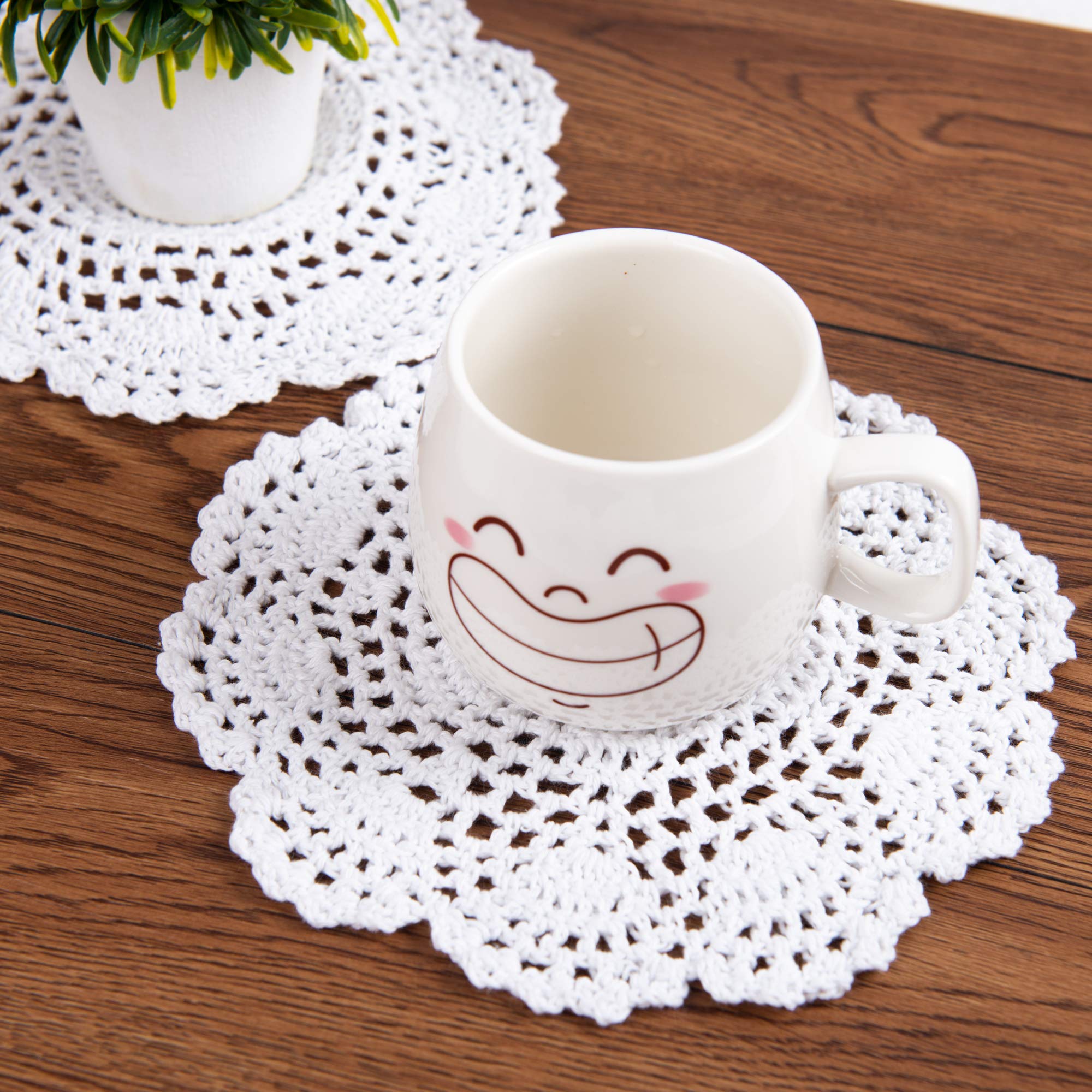 Eiyye Round Coaster 8-Inch Handmade Crochet Small Cotton Doilies Lace Table Hollow Placemats 4-Pieces(White)