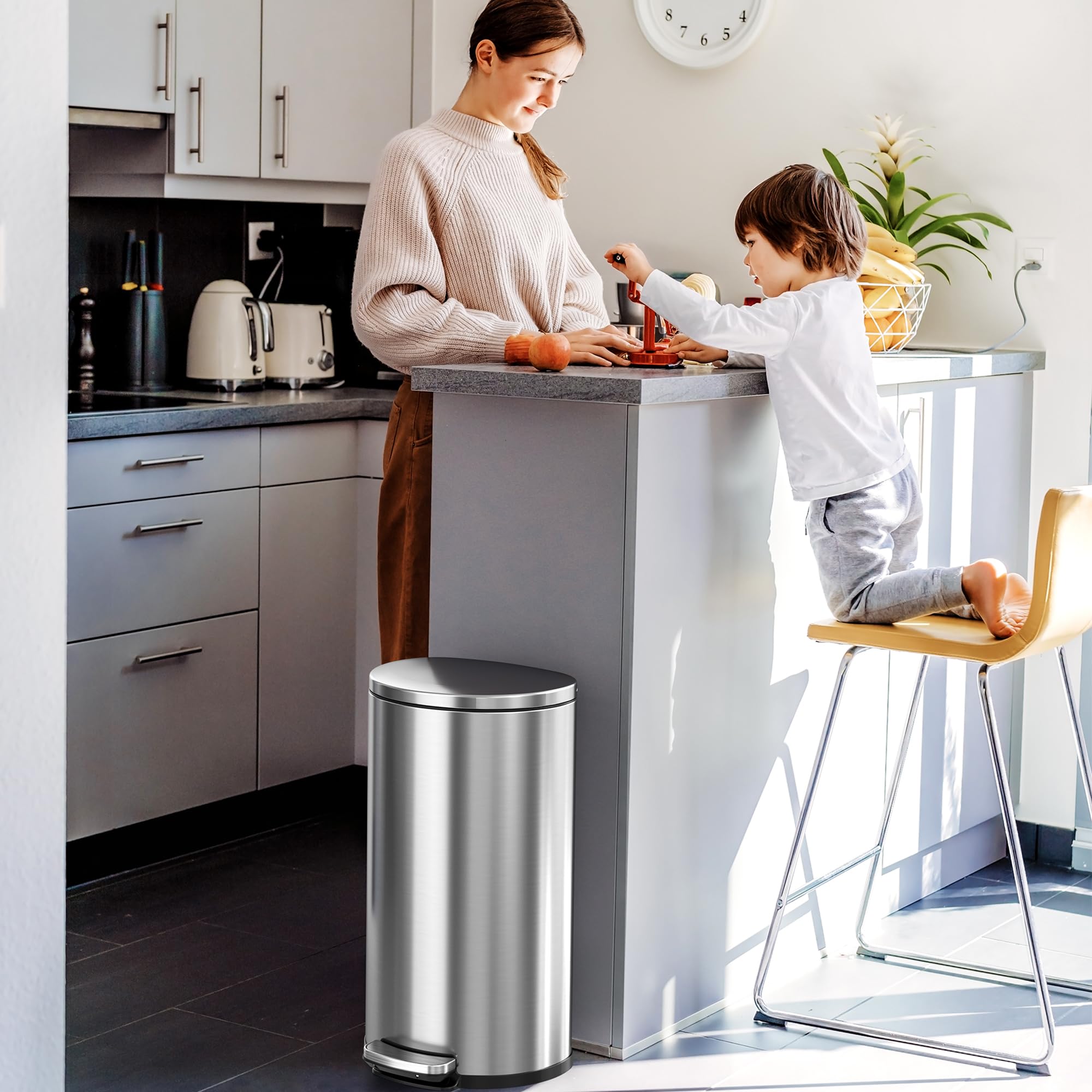 Itouchless Softstep 8 Gallon Kitchen Step Trash Can With Odor Filter & Removable Inner Bucket, Stainless Steel, 30 Liter Semi-Ro