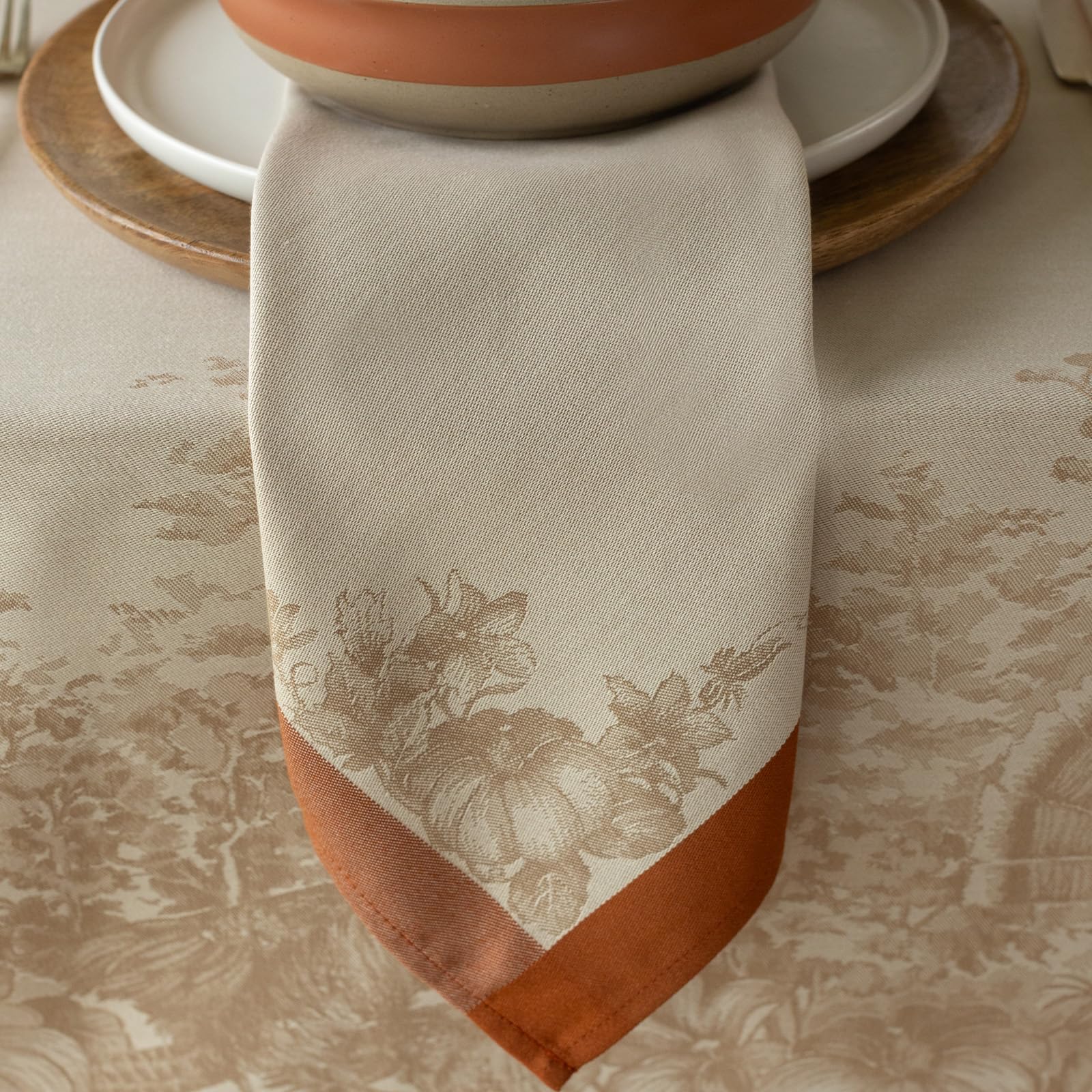 Benson Mills Harvest Heavyweight Engineered Jacquard Fabric Table Cloth, D  cor for Fall, Harvest and Thanksgiving Tablecloth (F