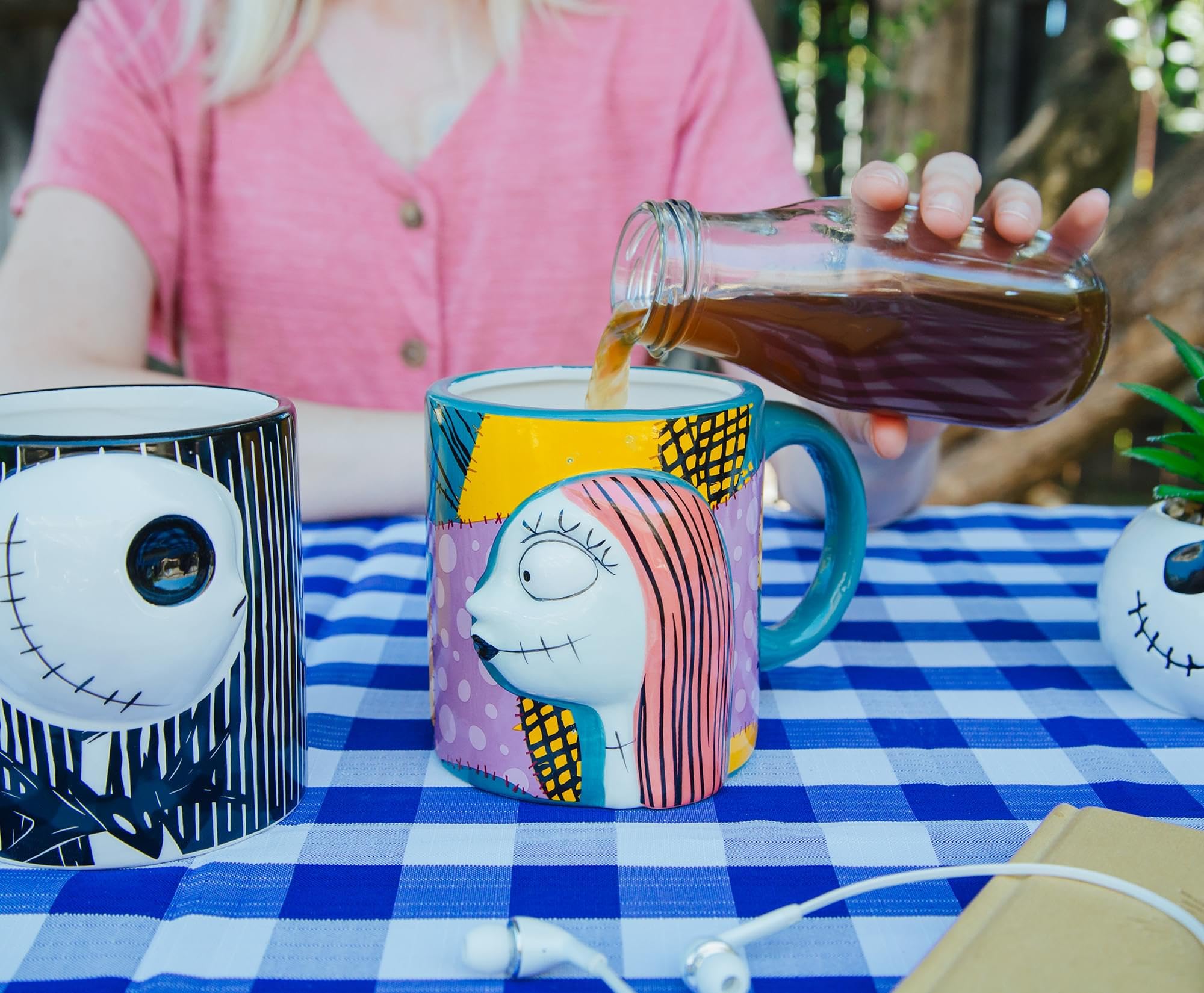 Silver Buffalo Disney Nightmare Before Christmas Jack And Sally Kiss 2 Pack Ceramic 3D Sculpted Mug Couple Set, 20 Ounces