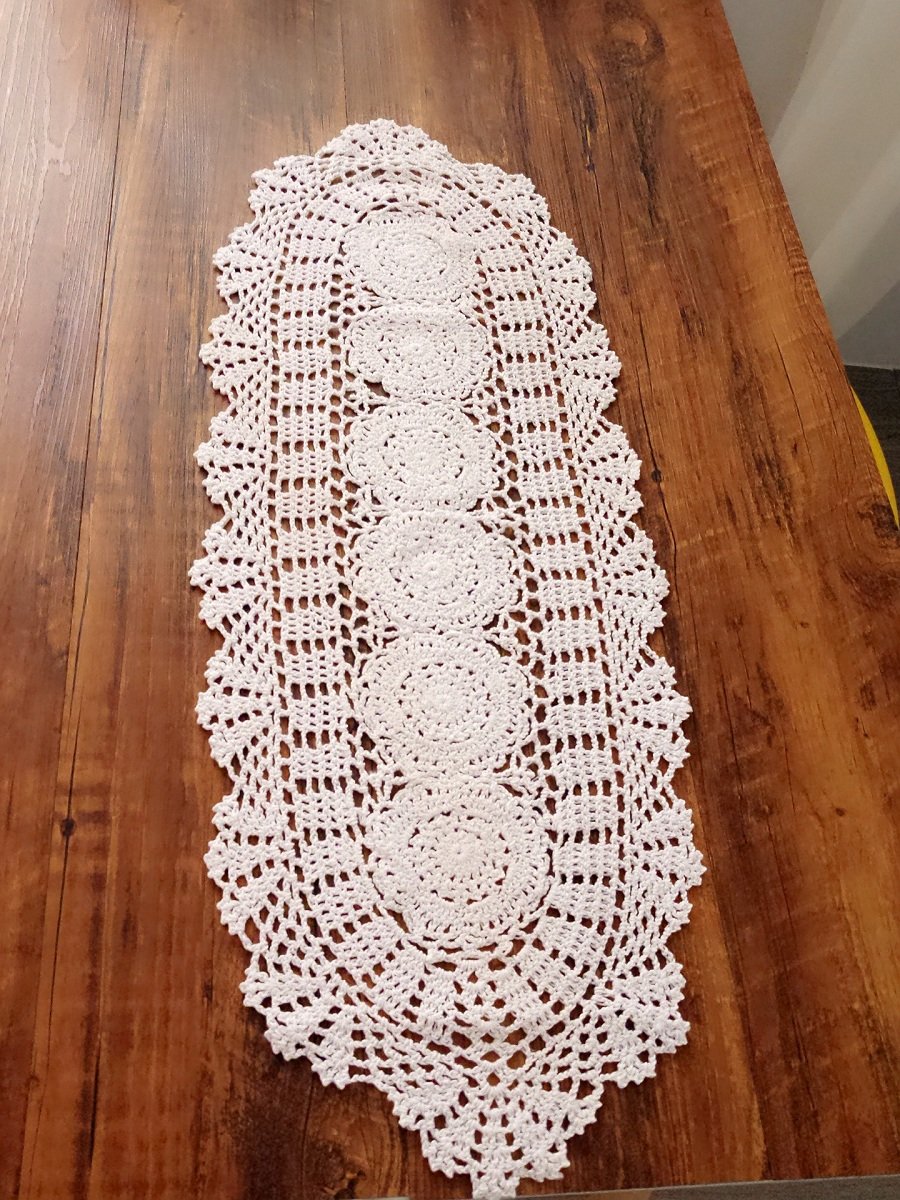 Laivigo Handmade Crochet Lace Oval Lucky Flower Tablecloth Table Runner Doilies Doily,12 X 43 Inch,White