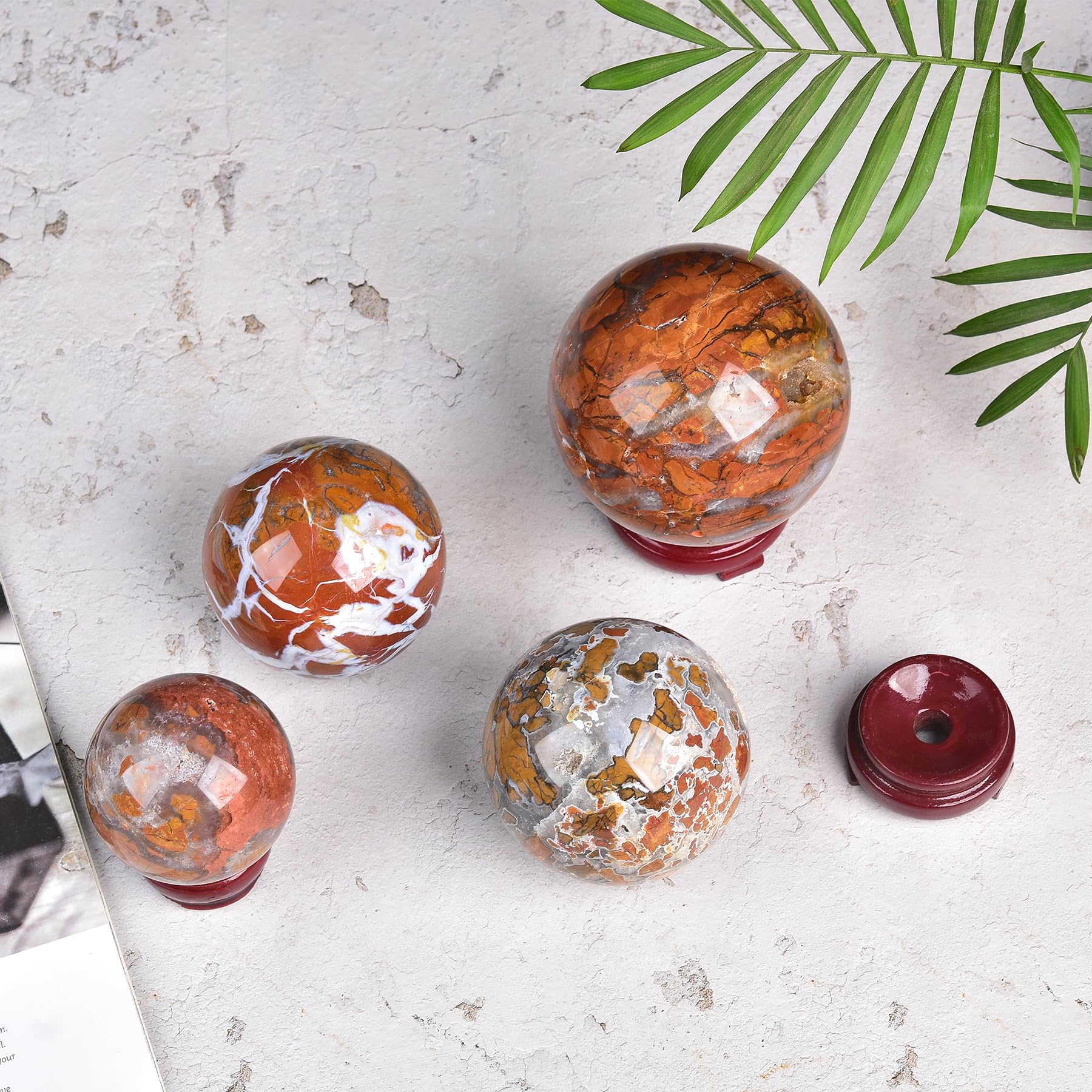 JIC Gem Yellow Agate Crystal Ball Sphere Geode Agate Ball Yellow Healing Crystal Gemstone Ball with Display Stand Home Decor Med