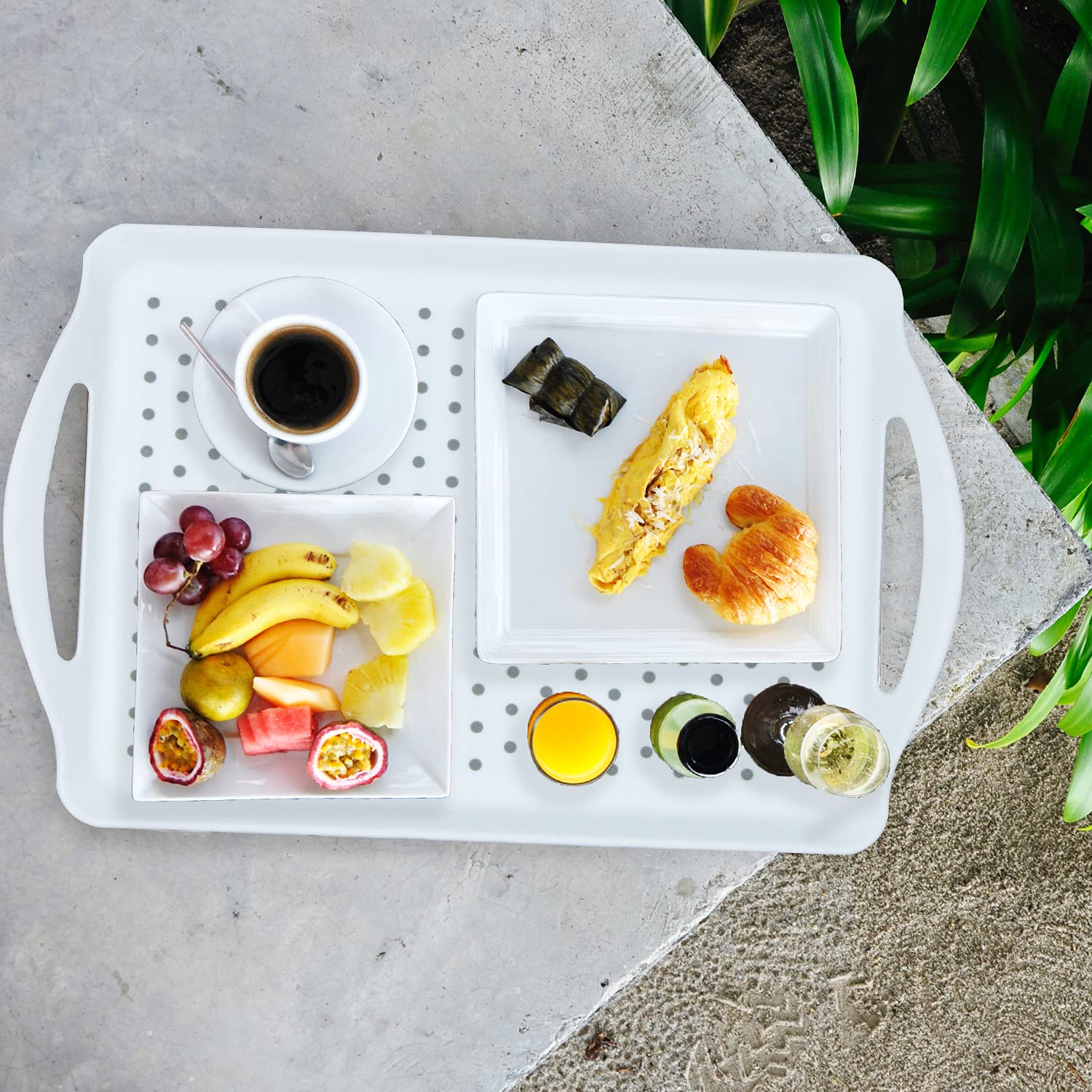 Lonea Non Slip Food Serving Tray With Handles, 2-Pack Rectangle Anti-Slip Non-Toxic Dishwasher Safe Tray For Snack Fruit Dessert