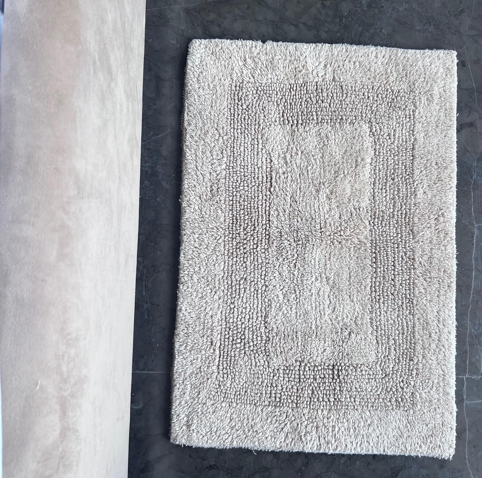 Kema Soft 100% Cotton Linen Bath Mat 17''X24'' - Regular Use Rectangular Spa Mat Rug Plush Water Absorbent, Decorative Border Fo