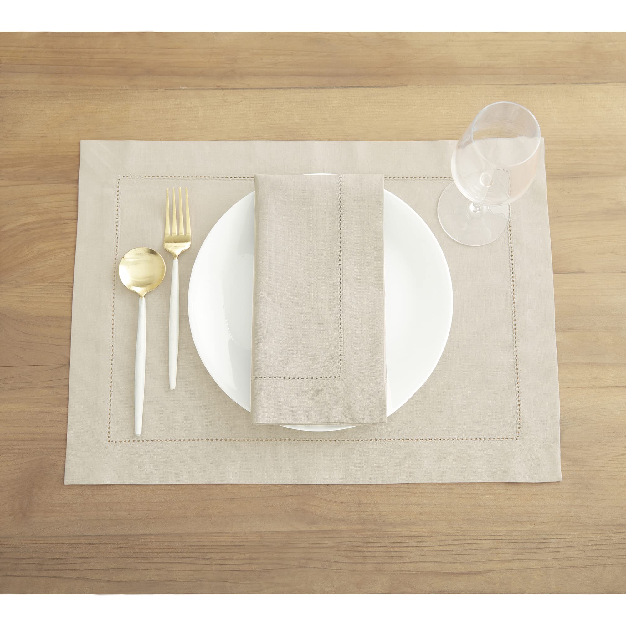 Solino Home Linen Placemats 19'' L X 14'' W Inch - Cotton Linen Hemstitch Cloth Placemats Set Of 4 - Washable Fabric Place Mats