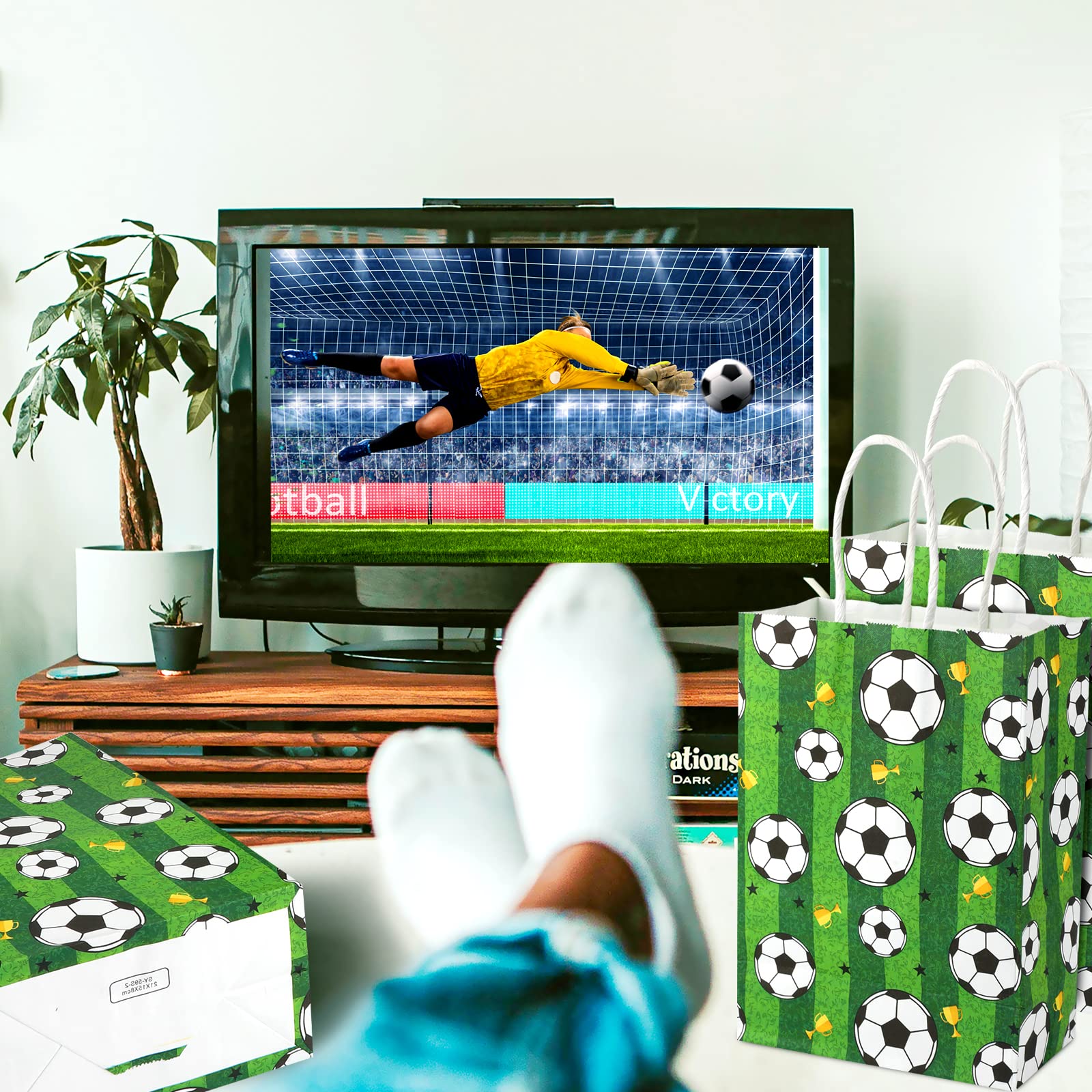 16Pcs Soccer Party Favor Paper Bags, Green Football Gift Bag Football Themed Party Bags With Handles Soccer Goodie Bags Treat Ca