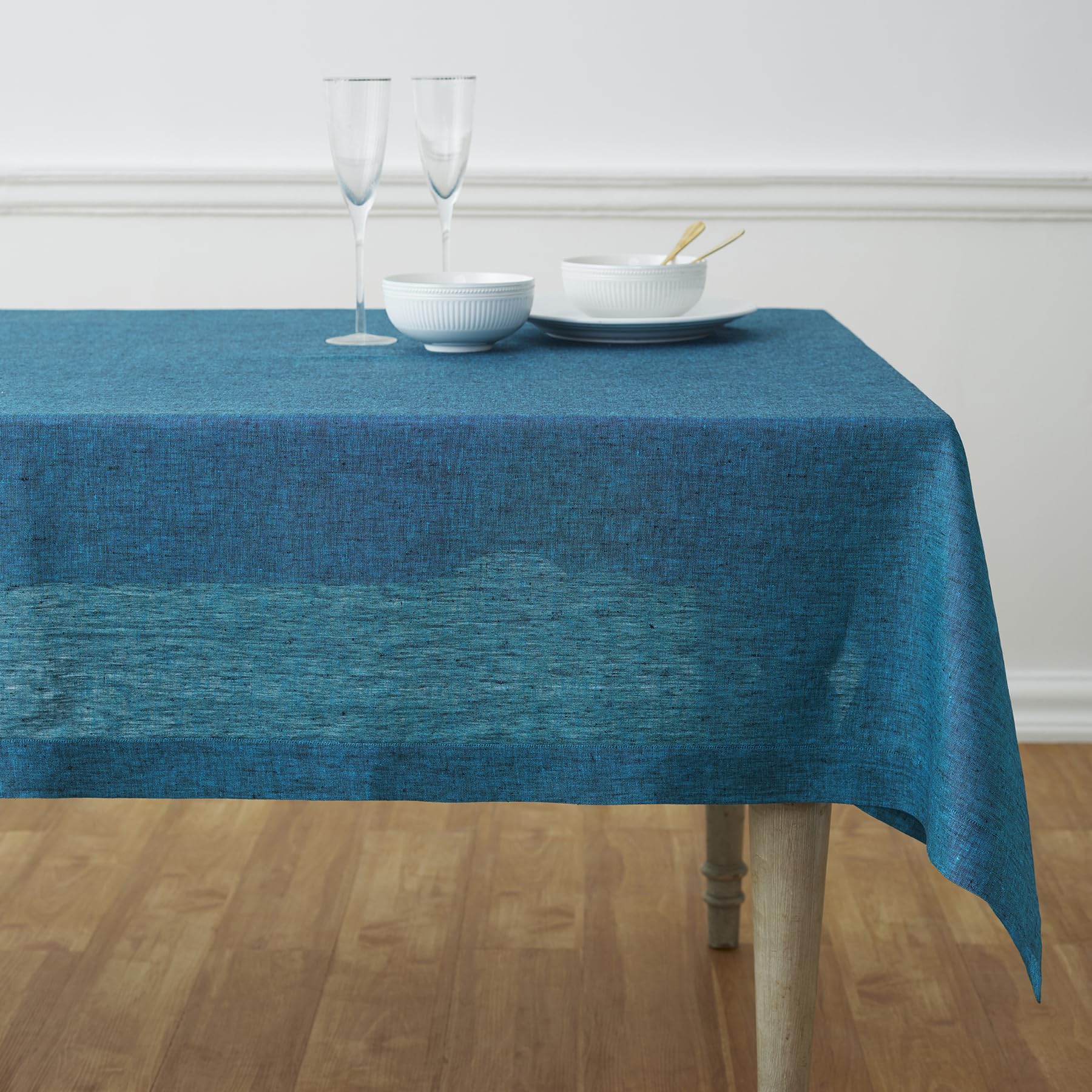 Solino Home Linen Tablecloth 90  L x 60  W Inch - 100% Pure Linen Chambray Teal Spring Tablecloth - Machine Washable Rectangle T