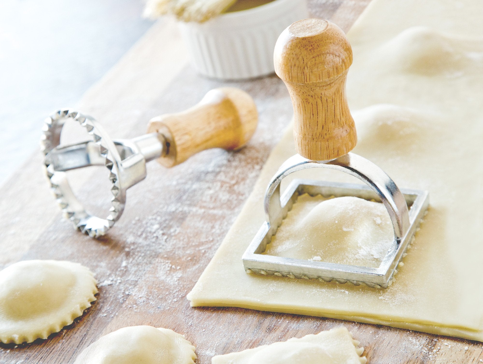 Fox Run 57670 Ravioli Cutter Stamps, Round & Square, Set Of 2 , 2.75 X 4.75 X 5.75 Inches