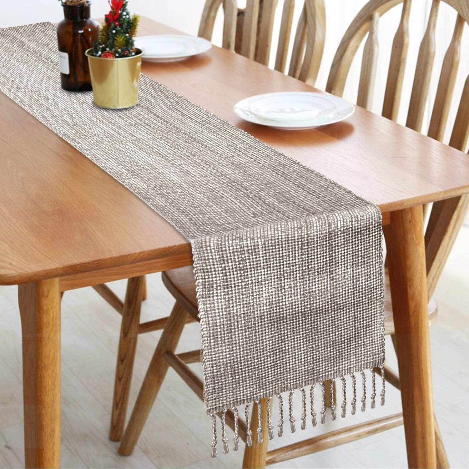 Urban Villa, 100% Cotton Two Tone Table Runner,14''X 72'' Over Sized Taupe/White Two Tone Table Runner With Fringes, Every Day U