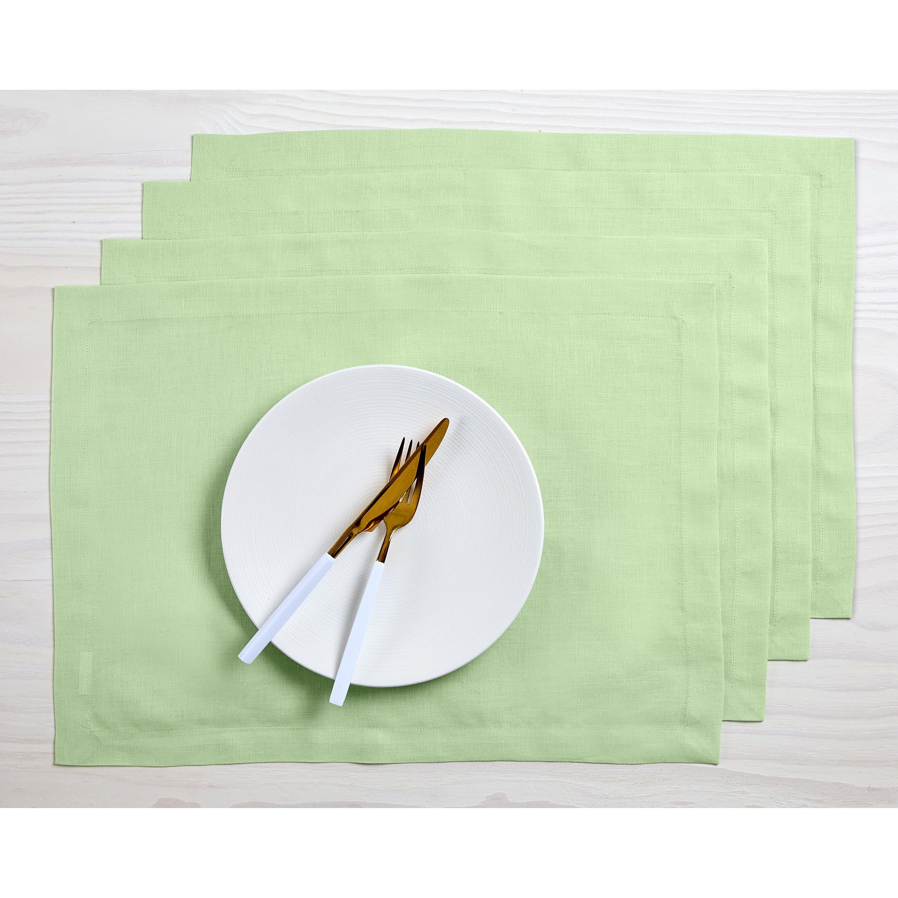 Solino Home Linen Placemats 19'' L X 14'' W Inch - 100% Pure Linen Pastel Green Cloth Placemats Set Of 4 - Fete, Washable Fabric