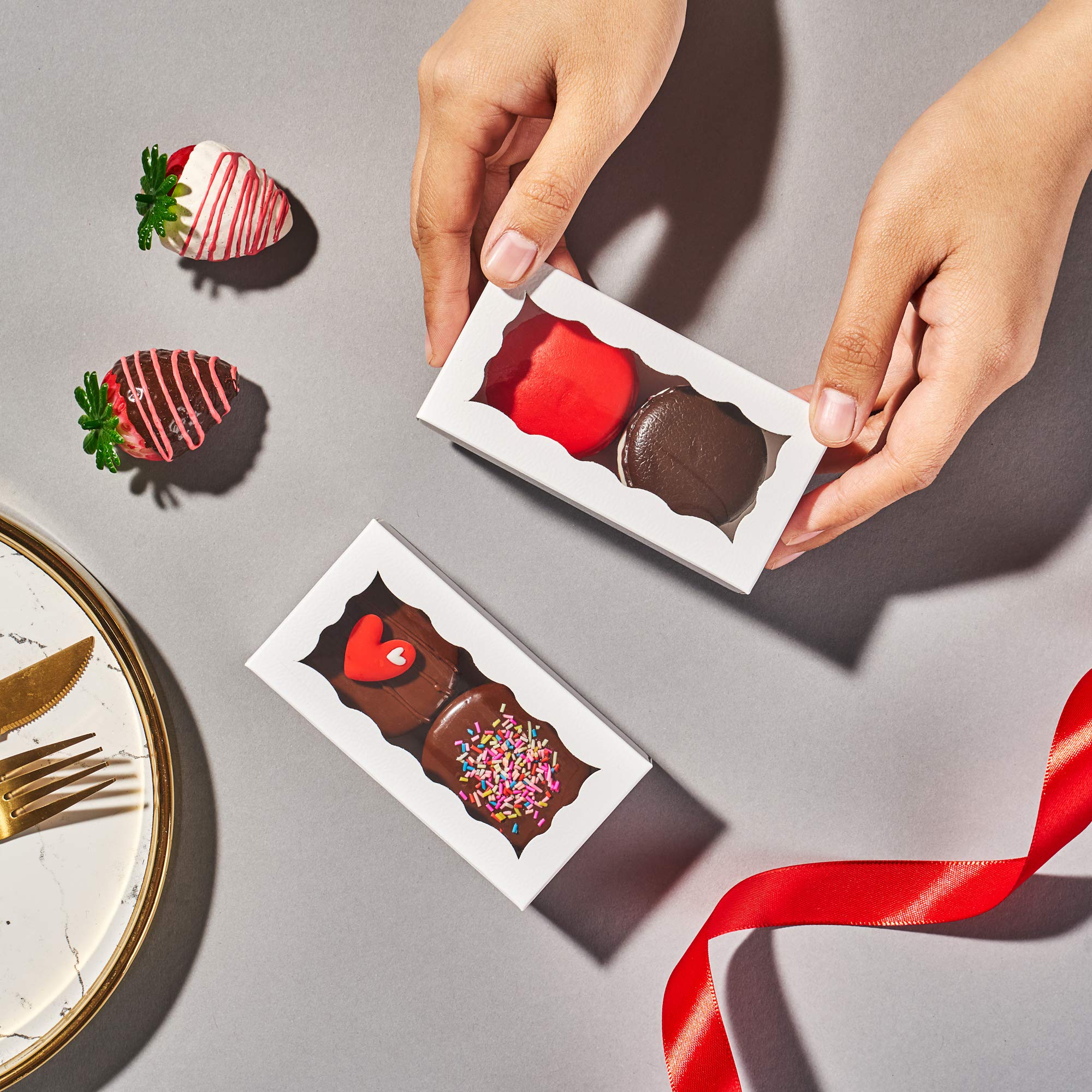 Jcxpack 50Pcs 4.17 X 2.16 X 1.37 Inches White Macaron Gift Boxes For 2, Chocolate Covered Ores Boxes, Macaron Packaging For Wedd