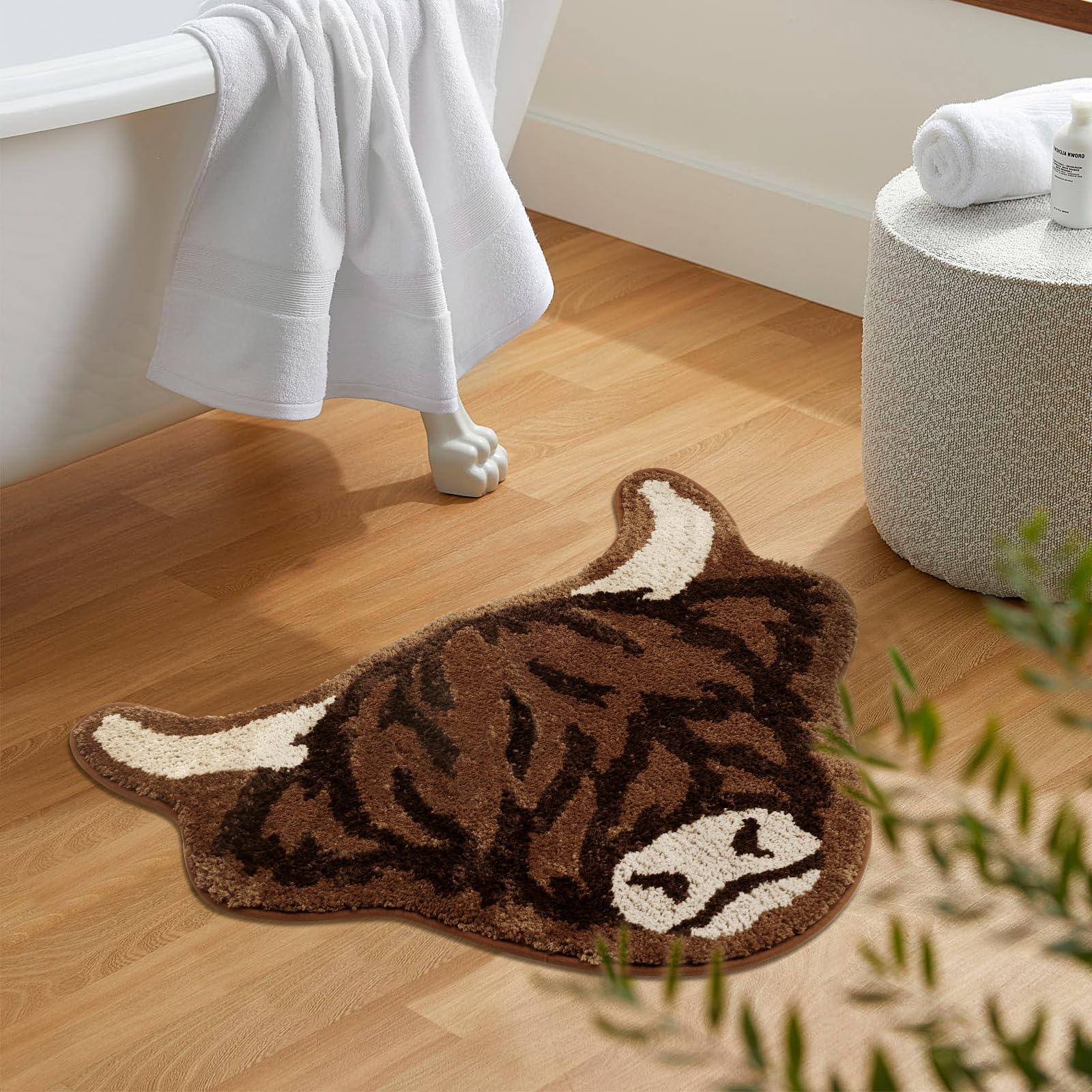 Percozzi Highland Cow Tufted Rug Bath Mat Scottish Long Horn Fluffy Cow Bathroom Shower Mat Softness Bathmat Aesthetic Floor Car