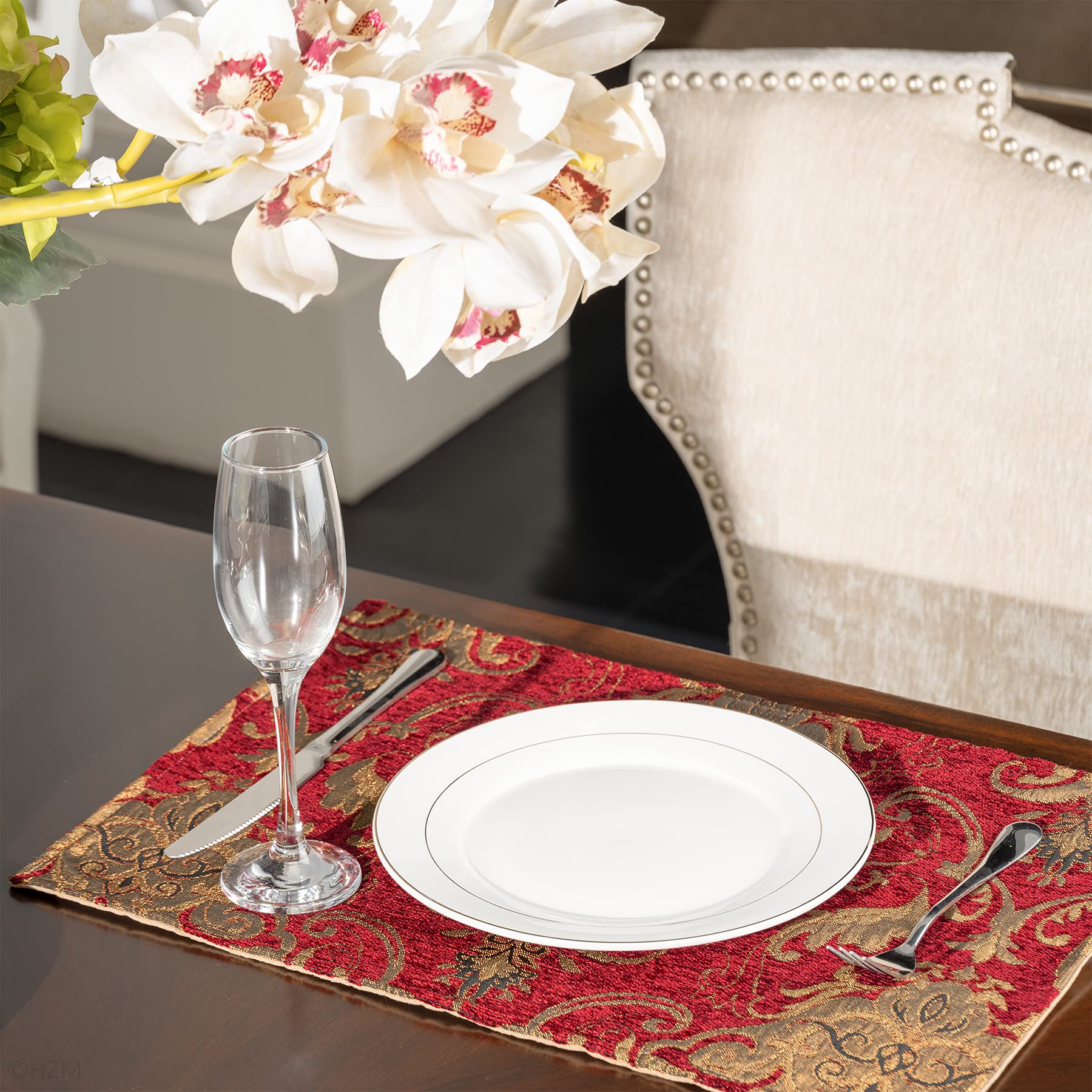 Loom And Mill Luxury Damask Placemats, Set Of 6 Vintage Jacquard Chenille Table Place Mats For Dining Table Kitchen Room Holiday