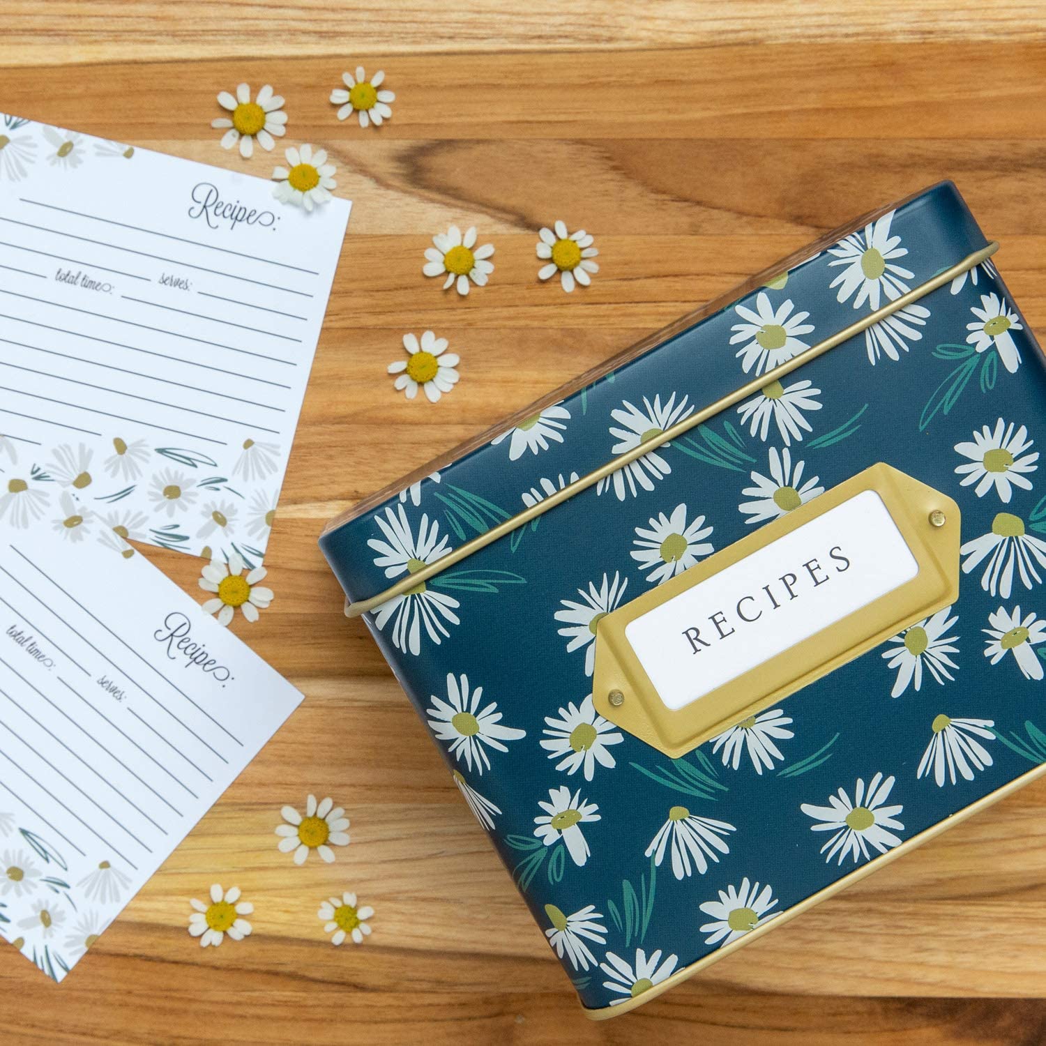 Jot & Mark Decorative Recipe Tin Box For Recipe Cards, Greeting Card Holder 4'' X 6'' (Recipe Box Kit, English Daisies)
