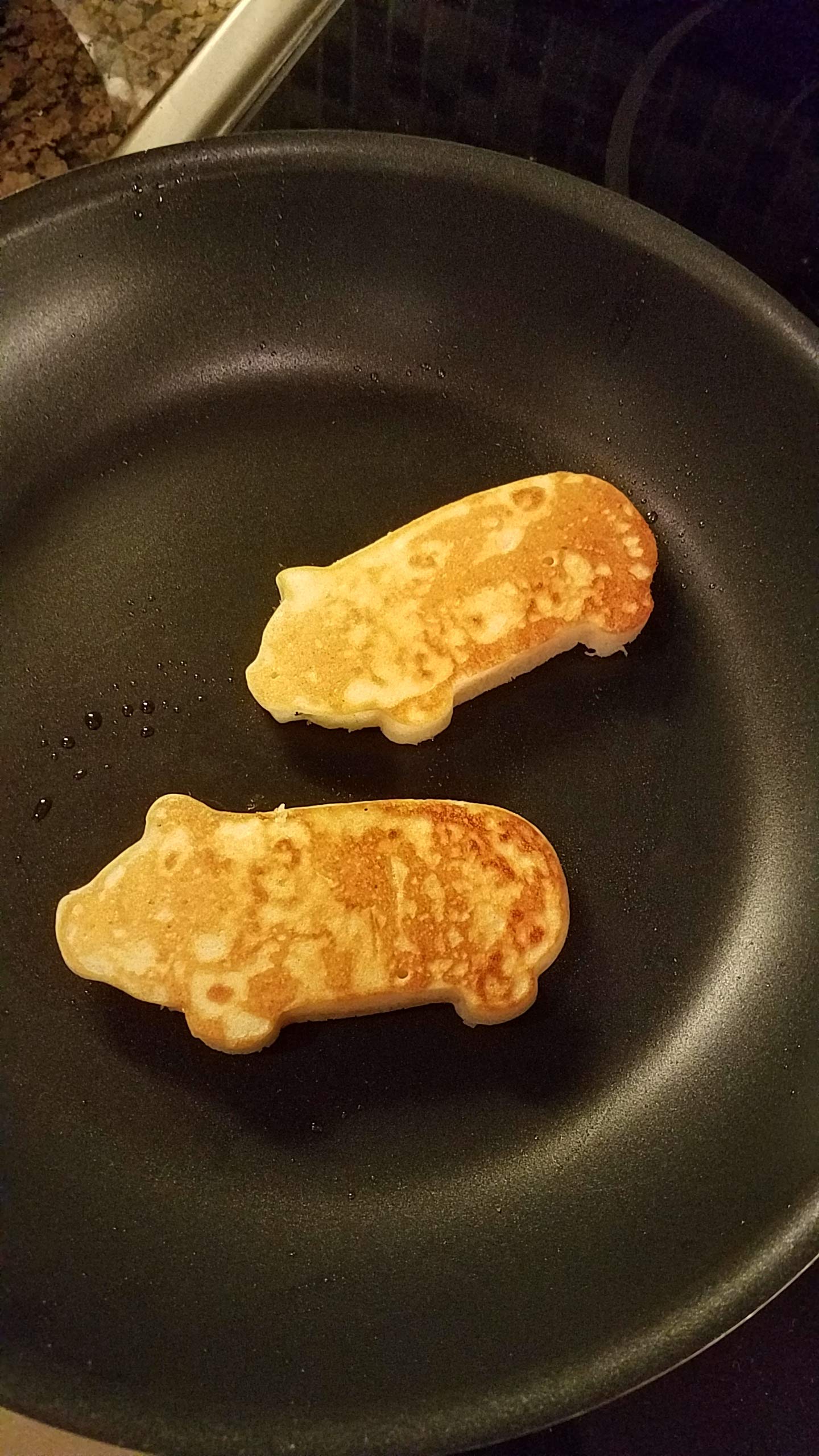 The Original    - Mobi Pancake Silicone Mold - Put Fun Back Into Breakfast, Little Piggy