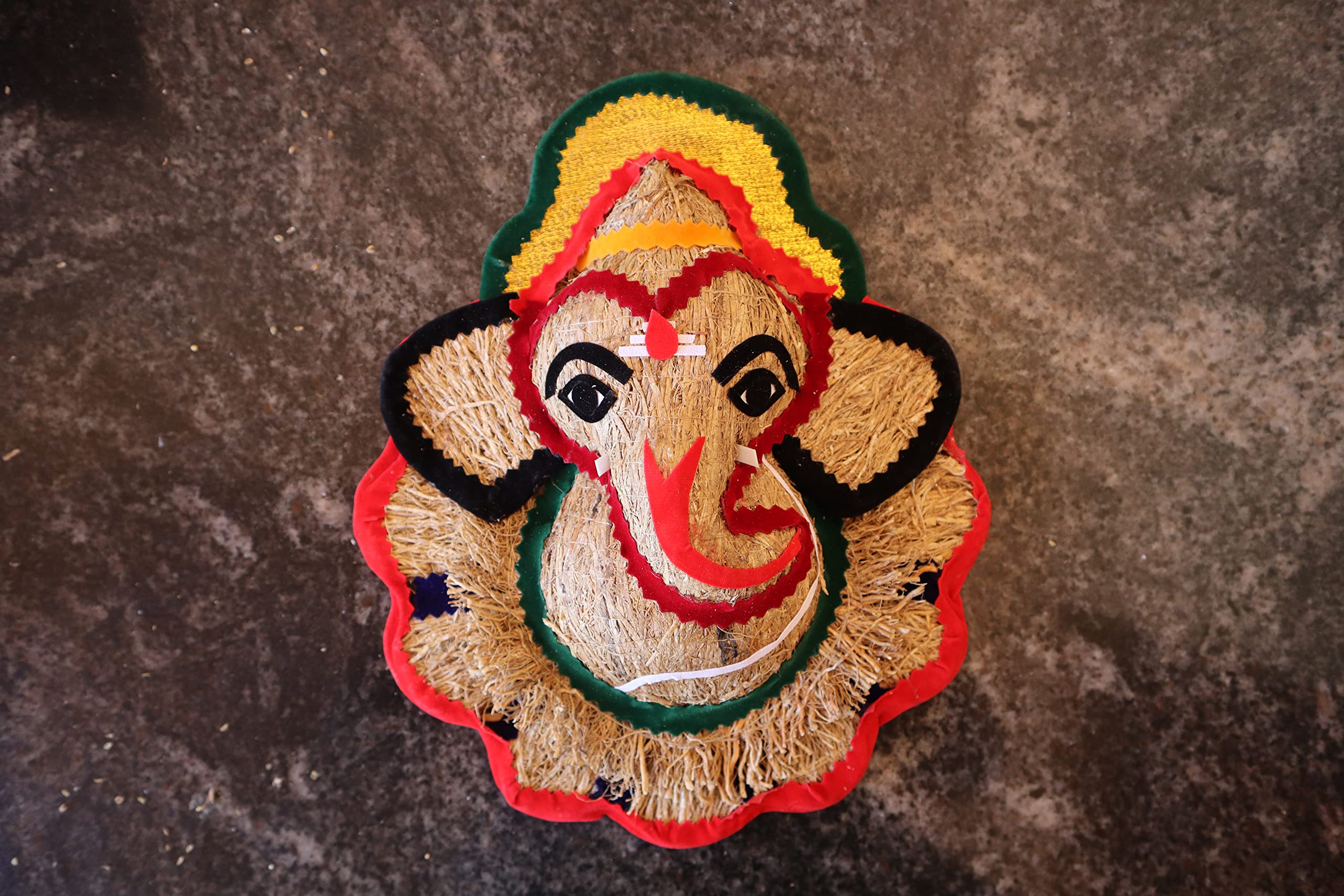 Usira Vetiver Small Flower Lord Ganesha Ji Statue, Ganpati Wall Hanging From Lavancha Root Sculpture Lord Ganesh Idol Lucky Feng
