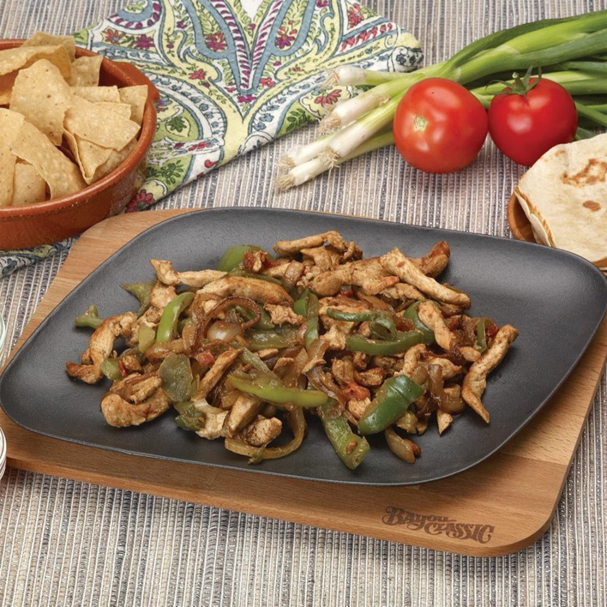 Bayou Classic 7780B Black Enameled Cast Iron Fajita Pan Features Wooden Trivet 12-In Length Perfect For Skirt Steak Chicken Vegg