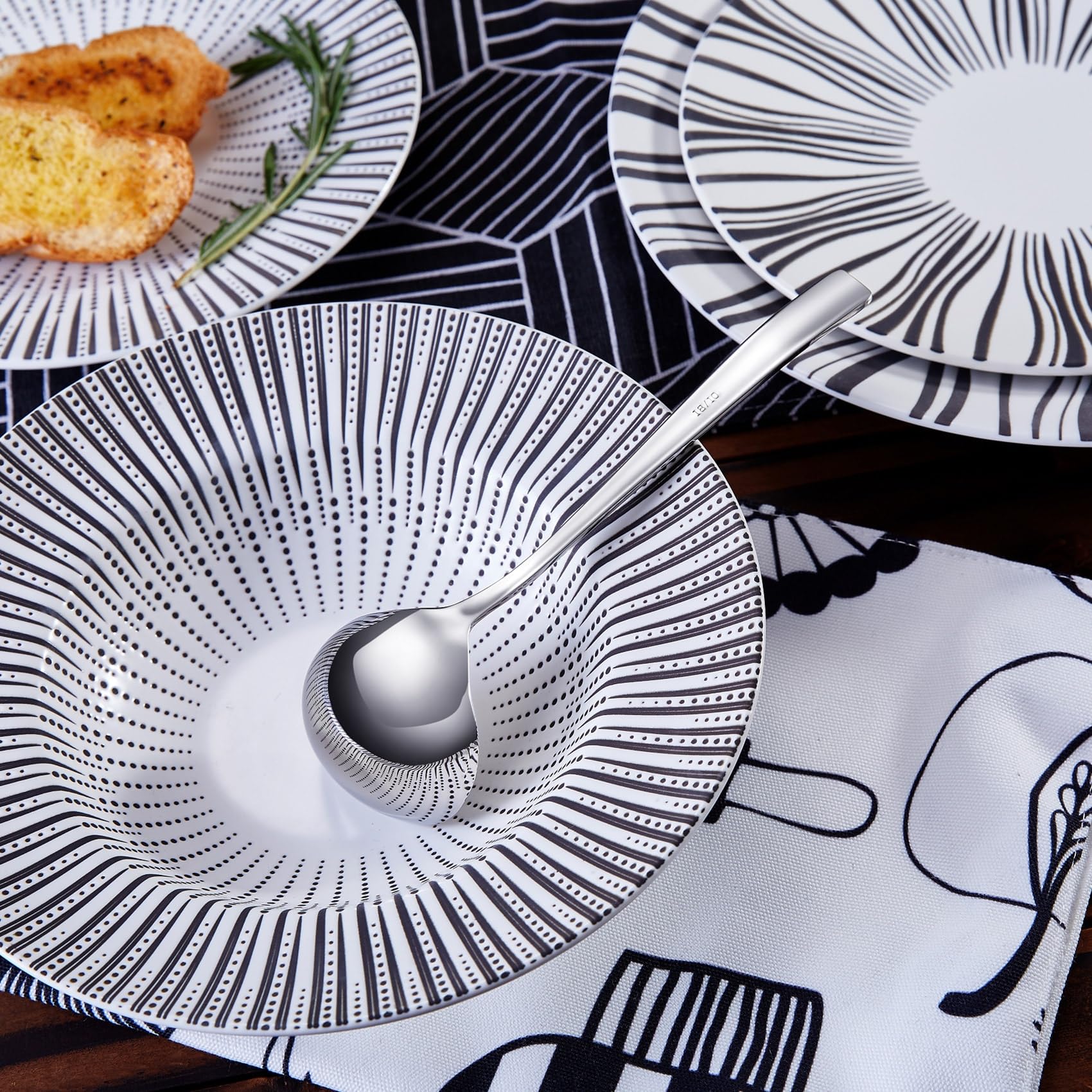 Keawell Louis 7.5 Inches Gravy Ladle, 18/10 Stainless Steel Mini Ladle, Dishwasher Safe (2)