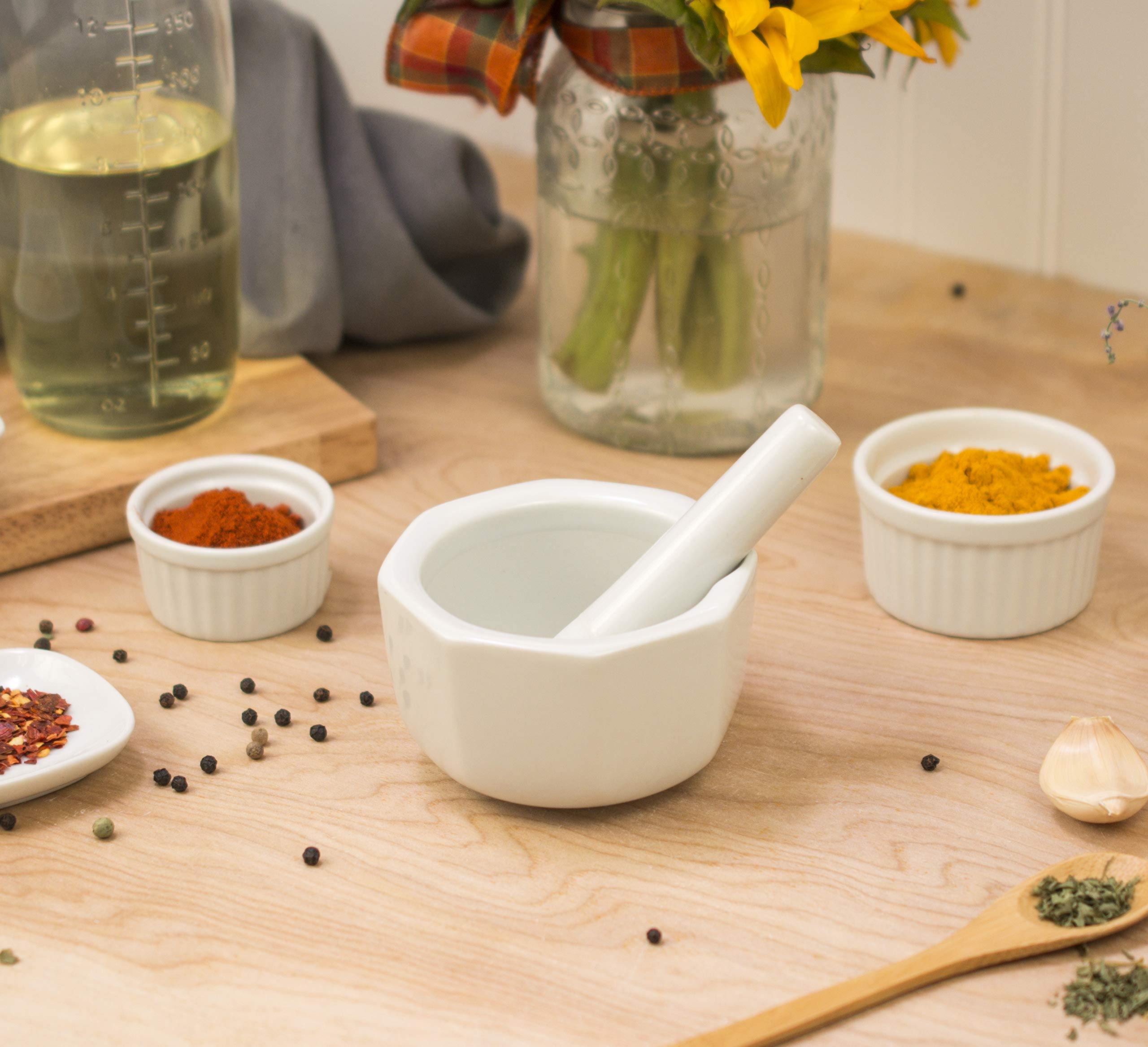 Hic Kitchen Hic Porcelain Octaganol Mortar And Pestle White, 3.5-Inch, Octagonal