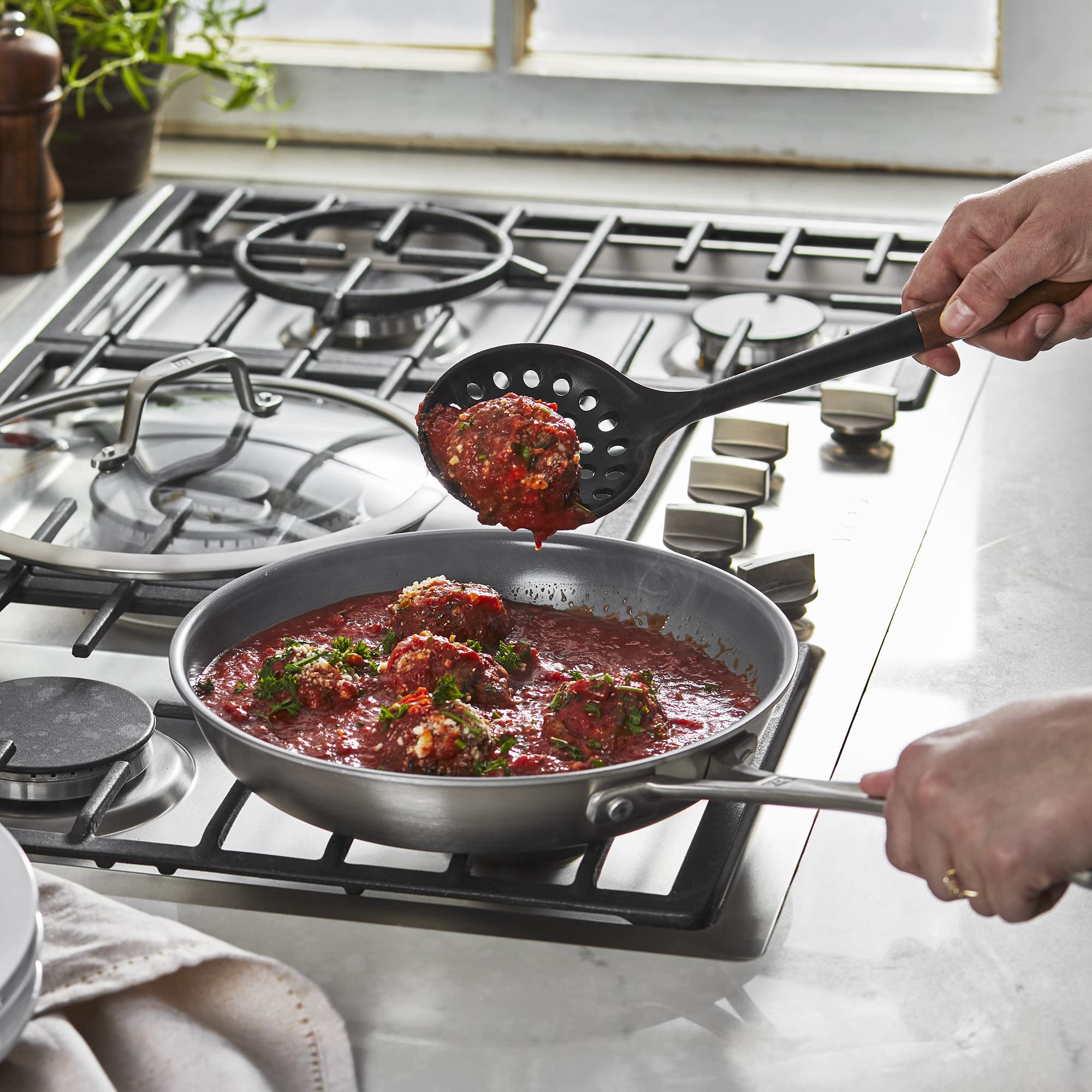 Staub Skimmer Spoon, Perfect For Straining Or Lifting Meat And Veggies From Broth, Durable Bpa-Free Matte Black Silicone, Safe F