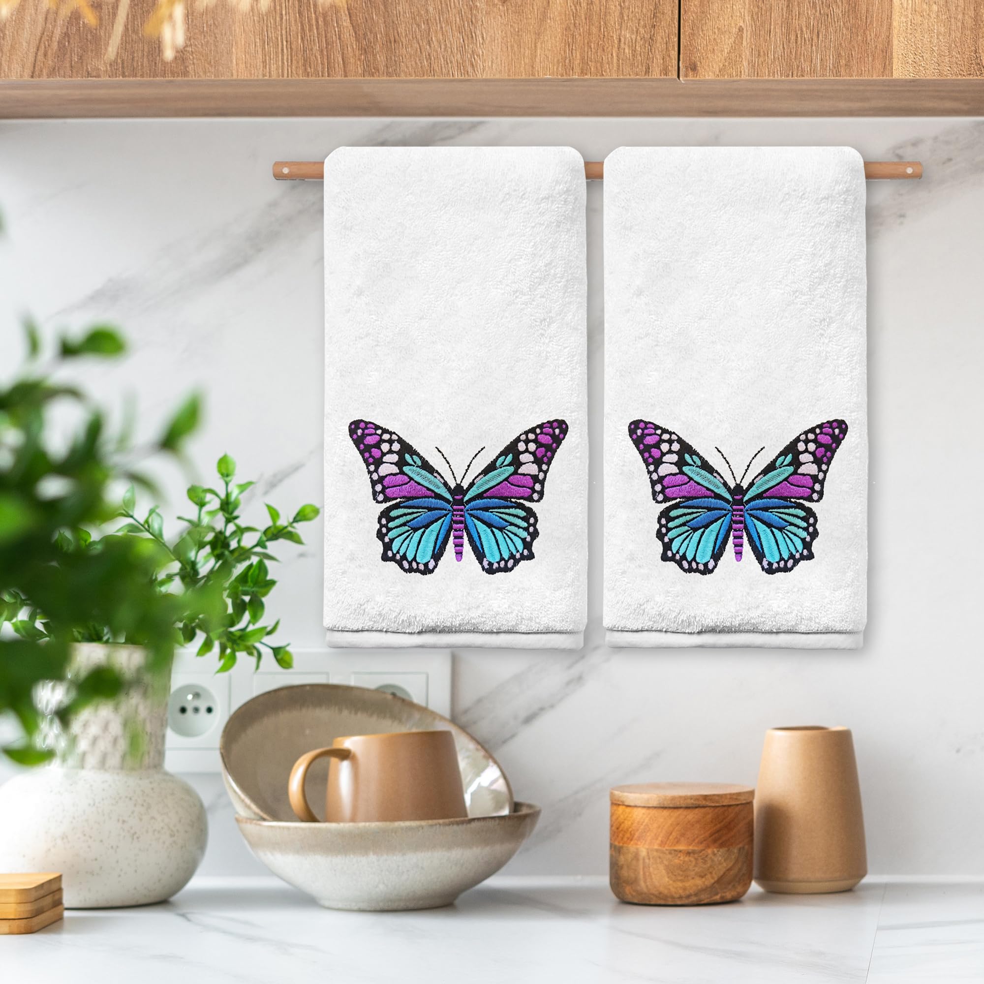 Yanhuecui Fall Hand Towels for Bathroom Set of 2, Fall Bathroom Decor, Hello Autumn Pumpkin Cotton Soft Embroidered Hand Towels