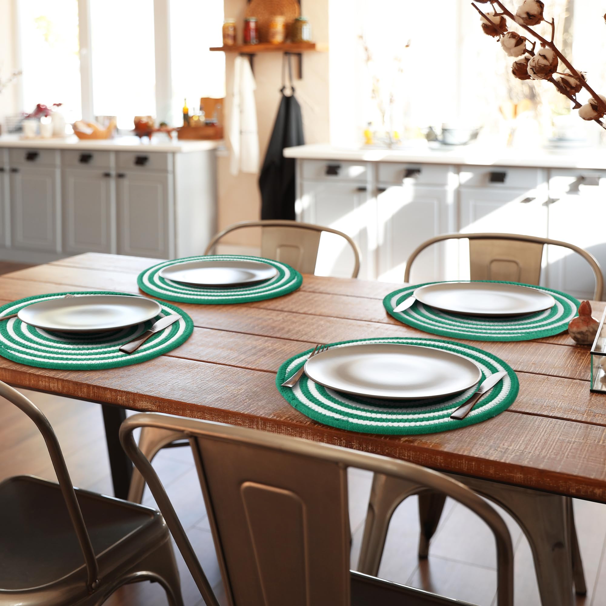 Fanquare 12 Inch Round Braided Placemats Set Of 4 Christmas Green Striped Cotton Rope Woven Table Mats Durable Non-Slip Placemat