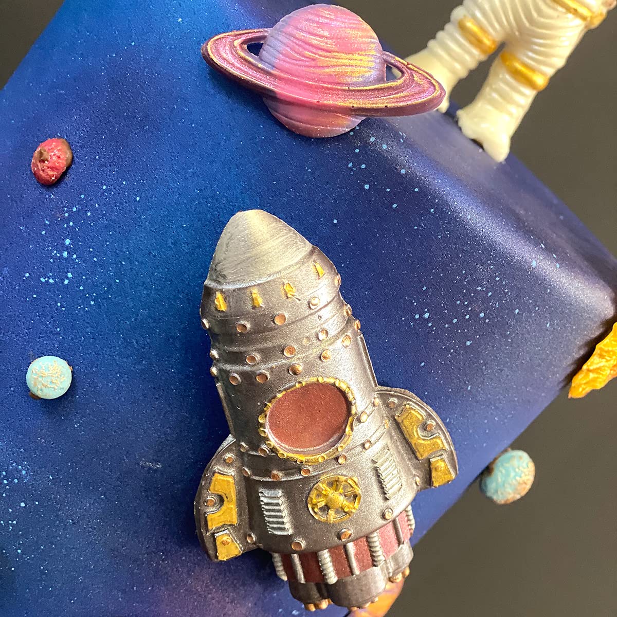 Katy Sue Space Rocket Silicone Mold For Cake Decorating & Crafts. Rocket Is 3.9 X 2.4 X 0.7 Inches. For Fondant, Gum Paste, Suga